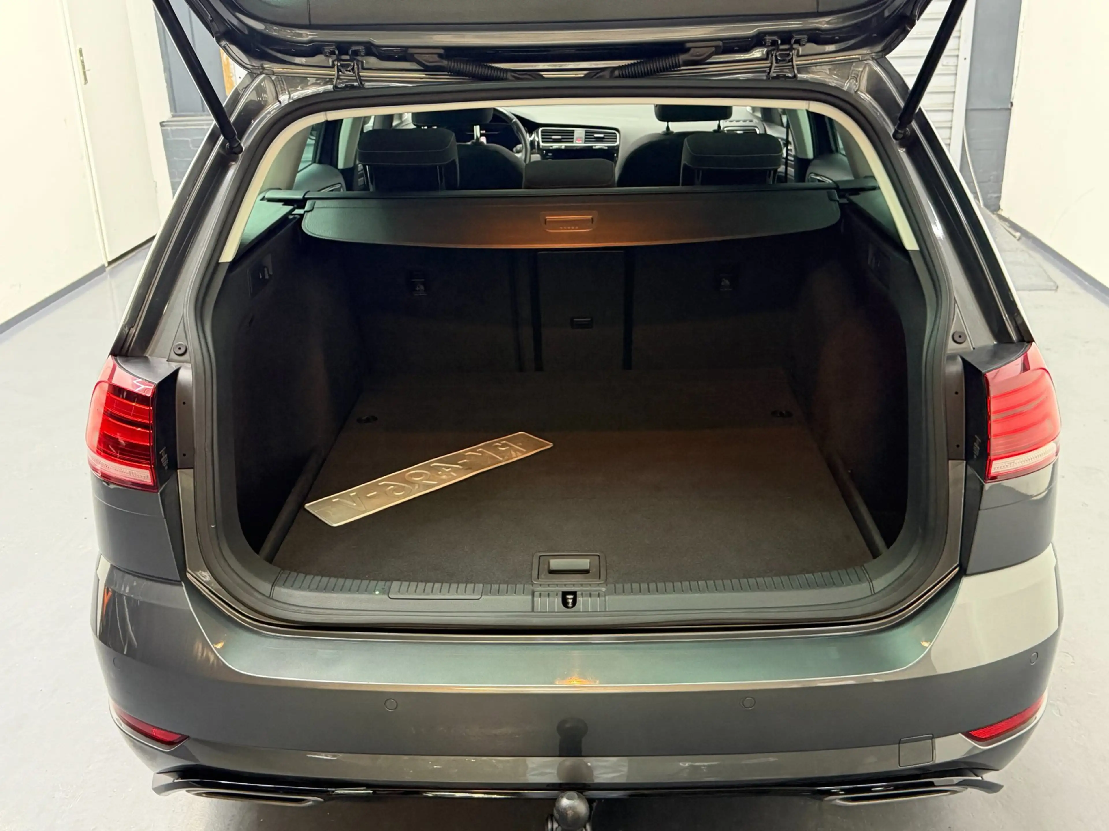 Volkswagen Golf Variant 1.5 TSI Highline Business R - Pano - Virtual - Cam — photo 6
