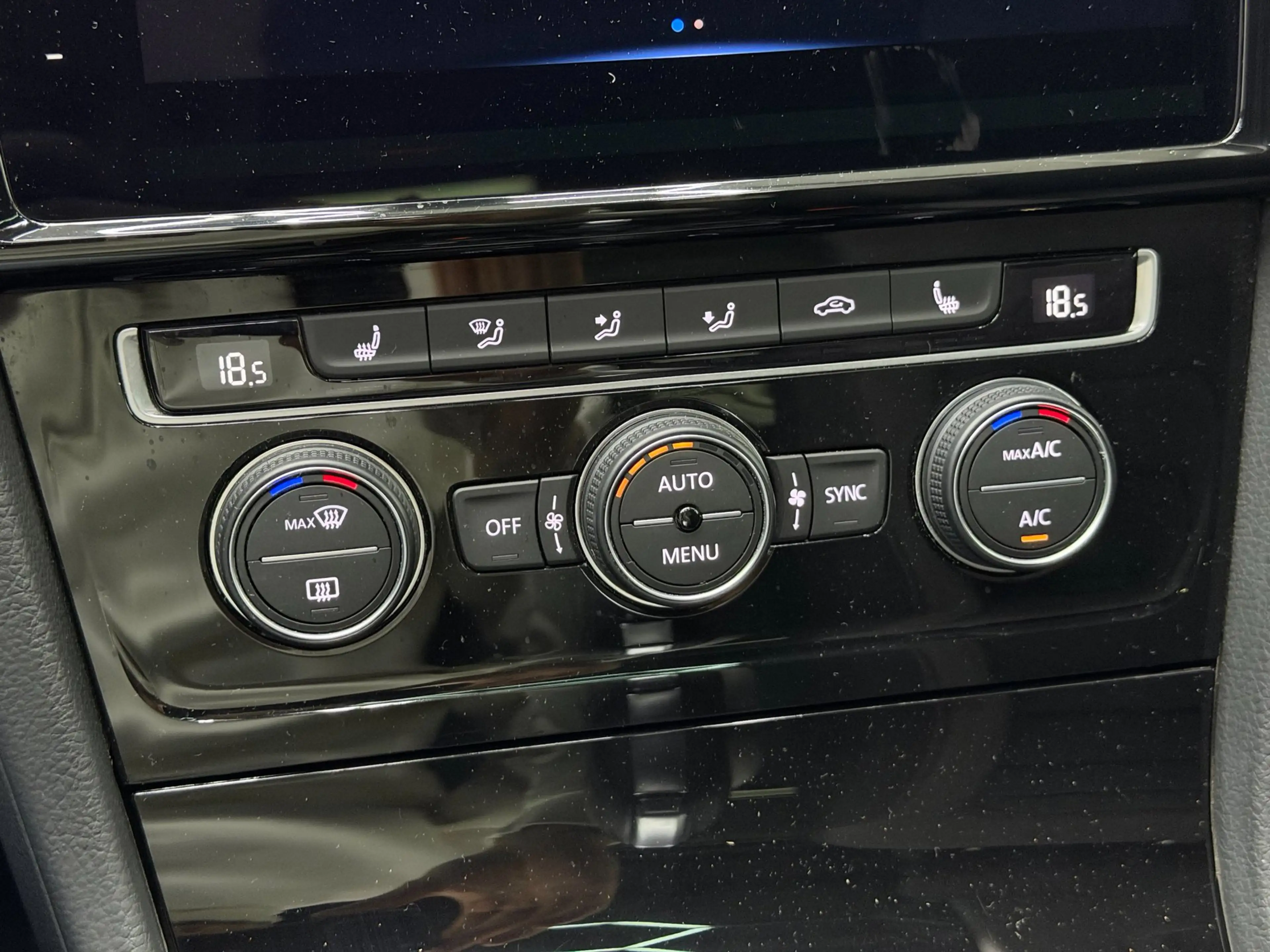 Volkswagen Golf Variant 1.5 TSI Highline Business R - Pano - Virtual - Cam — photo 27