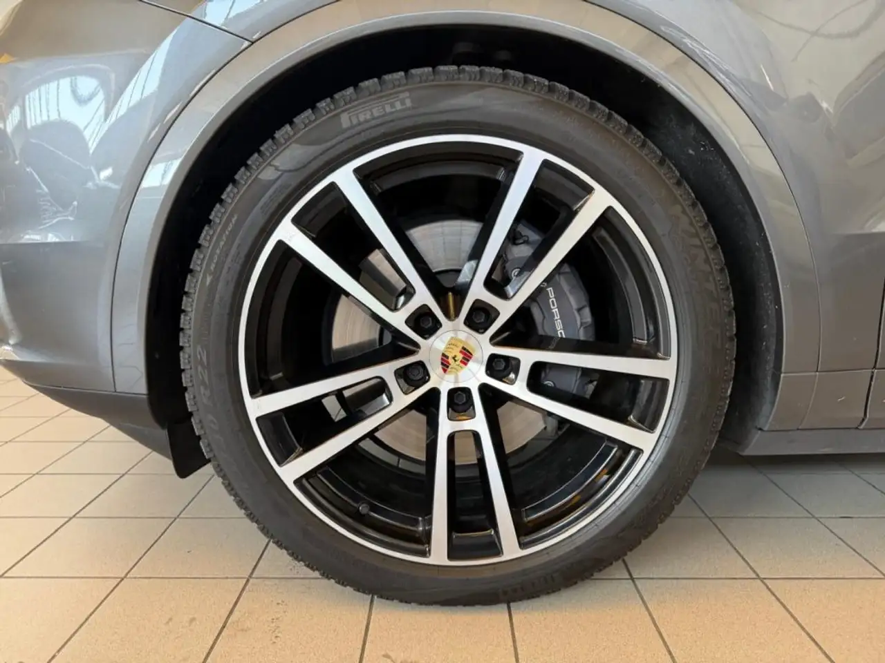 Porsche Cayenne 3.0 V6 E-Hybrid //TETTO//CARTIER//PARI AL NUOVO//, миниатюра 8