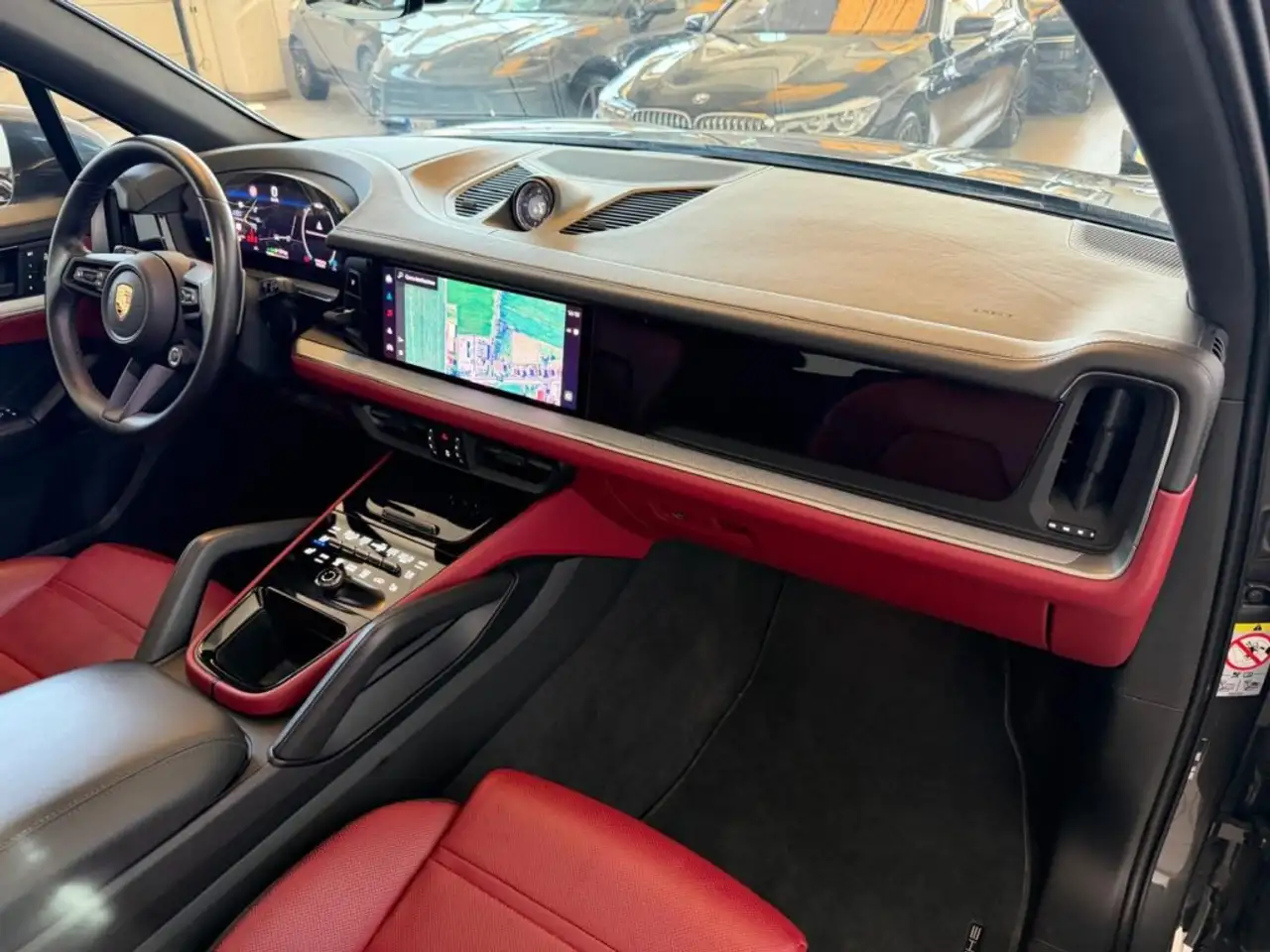 Porsche Cayenne 3.0 V6 E-Hybrid //TETTO//CARTIER//PARI AL NUOVO//, миниатюра 9