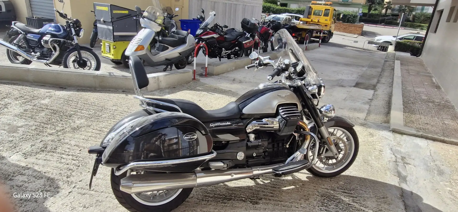 Moto Guzzi California 1400 Nero - 2