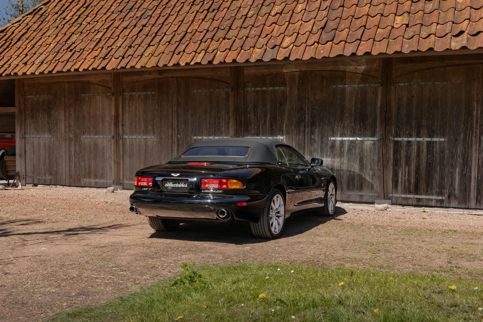 Aston Martin DB7 Volante 5.9 V12 Vantage Schwarz - 2