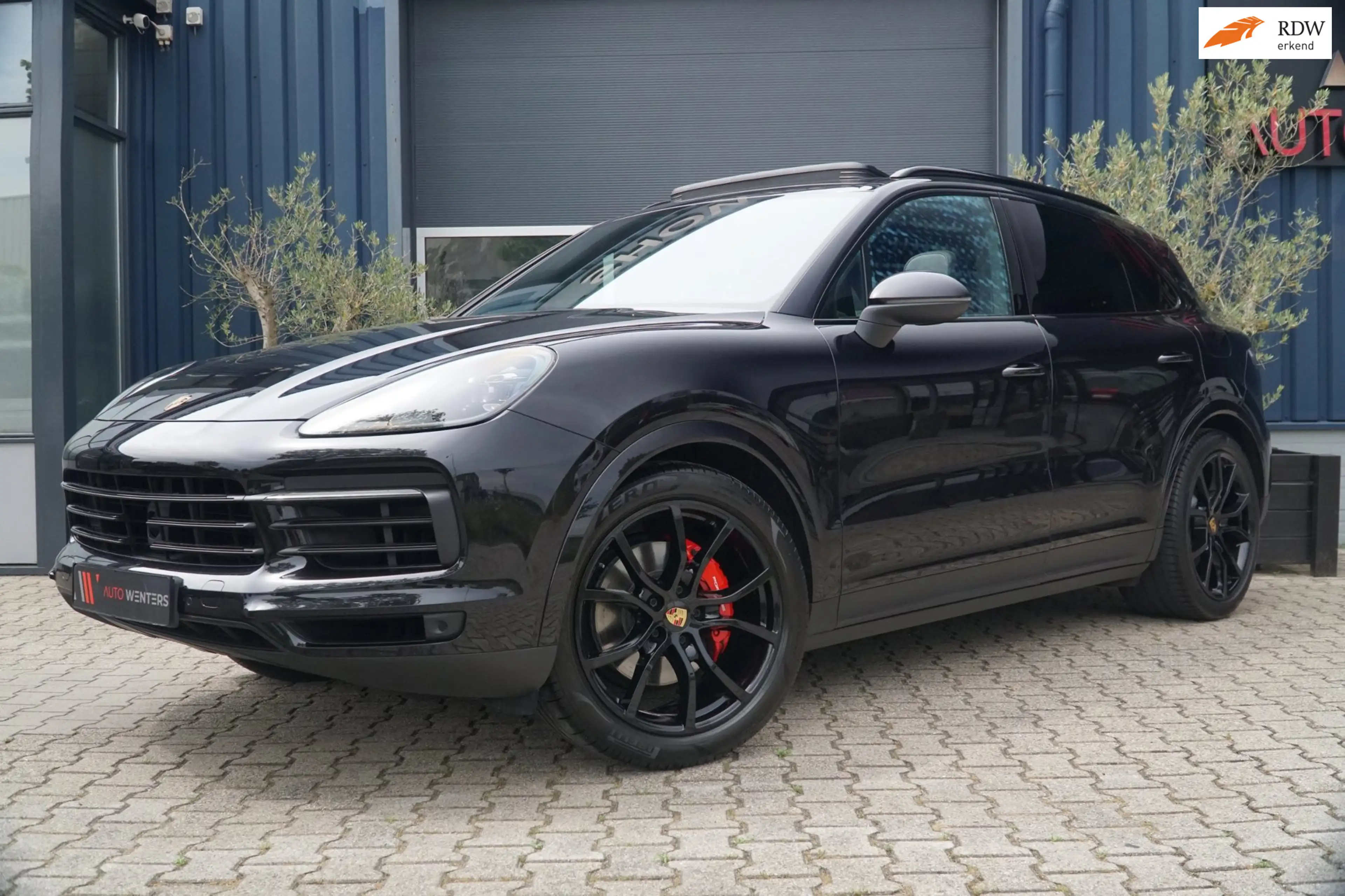 Porsche Cayenne 3.0 E-Hybrid PANO|TREKHAAK|LUCHTVERING