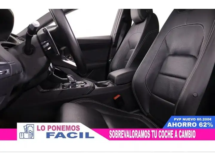 Jaguar E-Pace 2022, foto 26