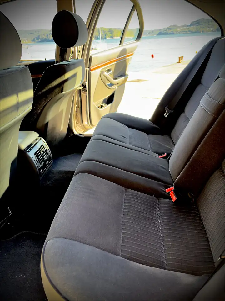 BMW 520i, foto 9
