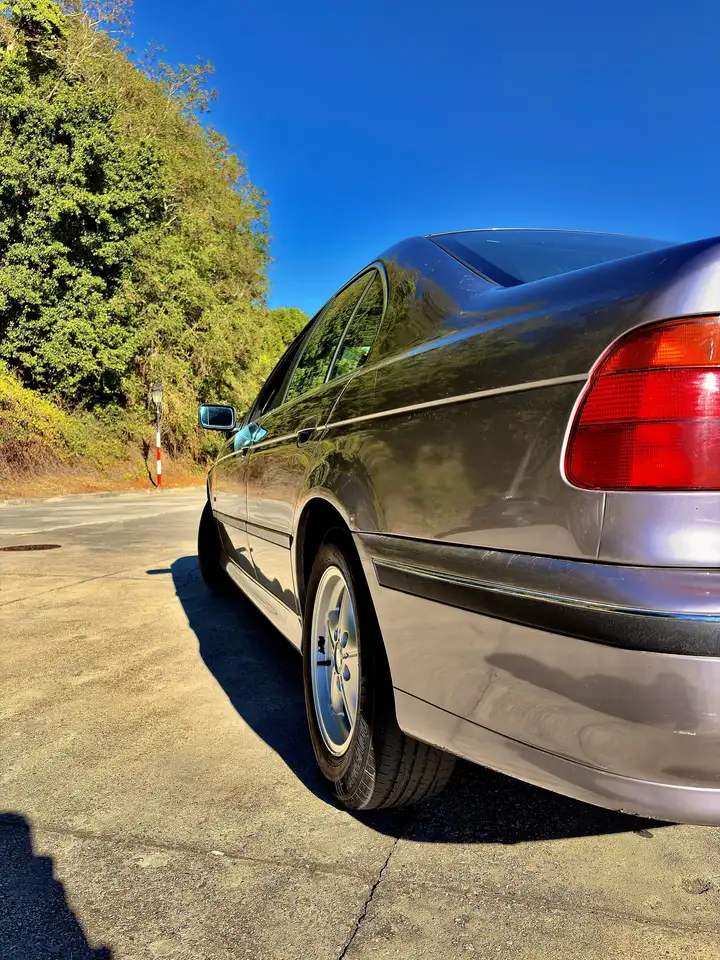 BMW 520i, foto 8