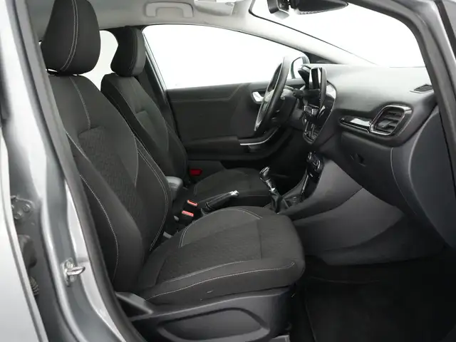 Ford Puma view 12