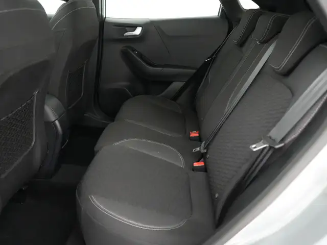 Ford Puma view 15