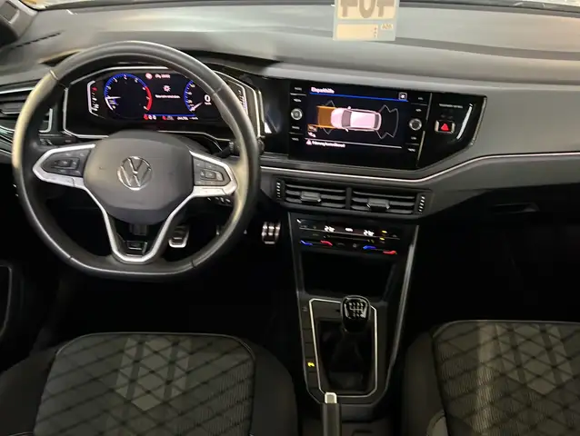 Volkswagen Taigo view 12