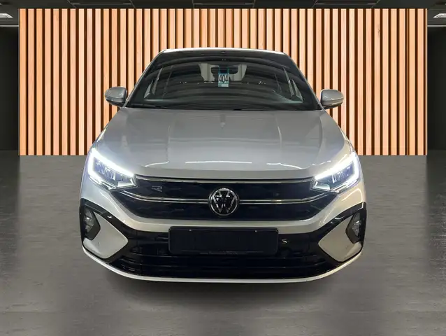 Volkswagen Taigo view 18