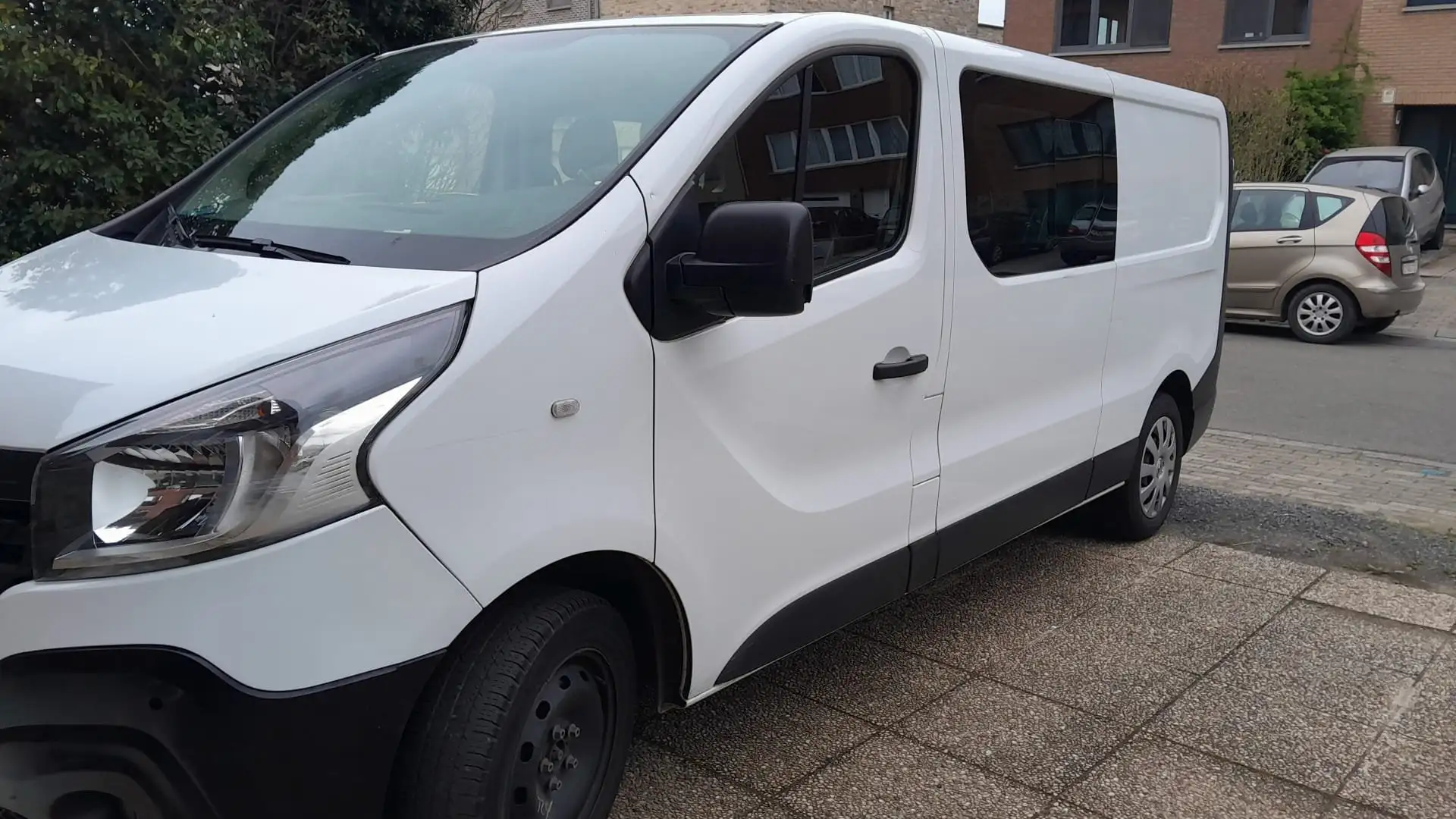 Renault Trafic 1.6 dCi Energy Tw.Turbo Grand Confort Blanc - 1