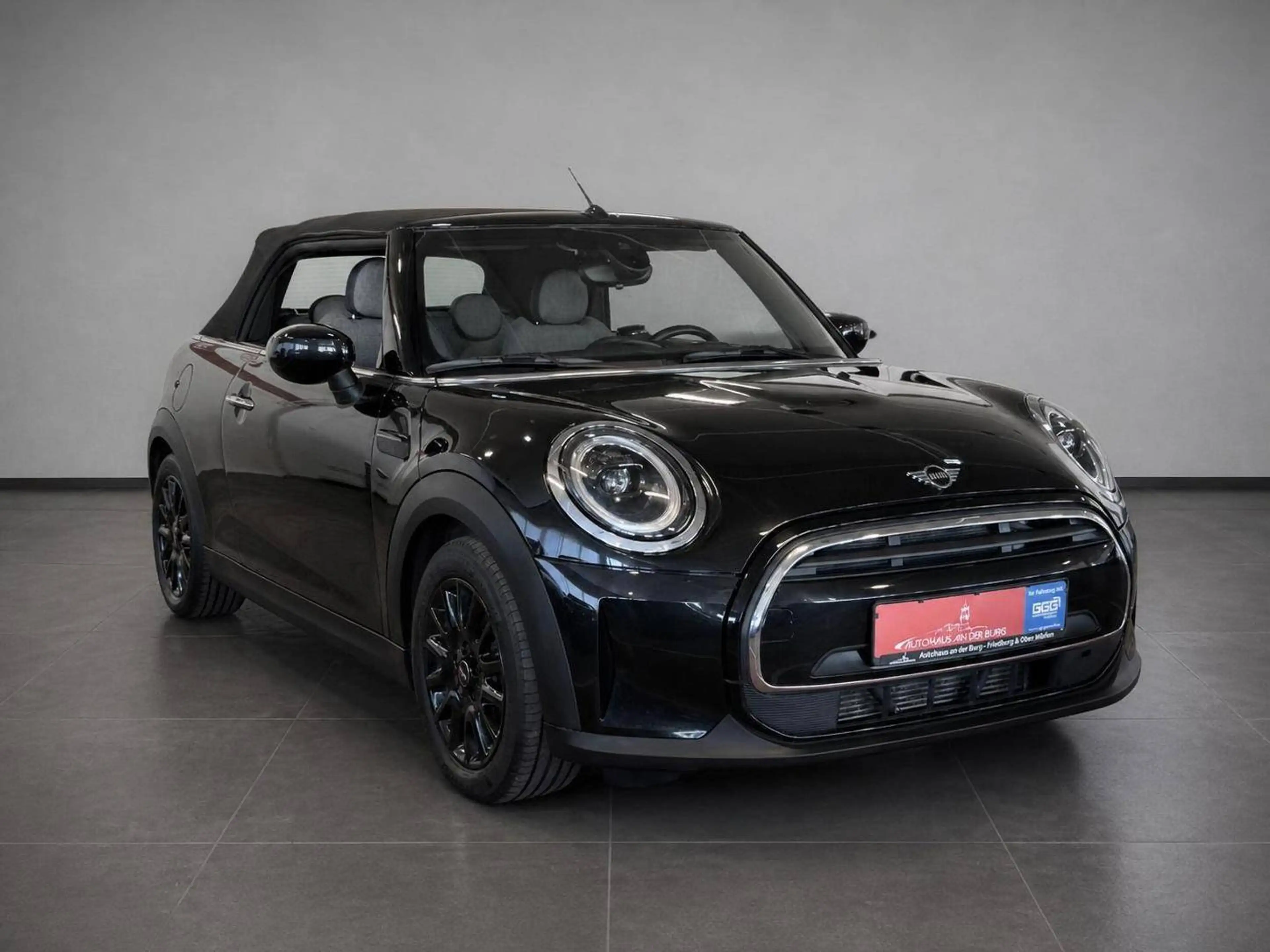 MINI Cooper C Cabrio Cooper Classic Trim — photo 8