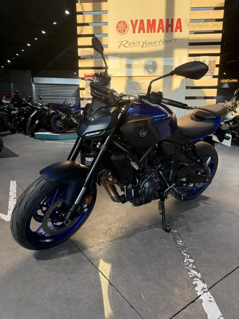 Yamaha MT-07 Bleu - 1