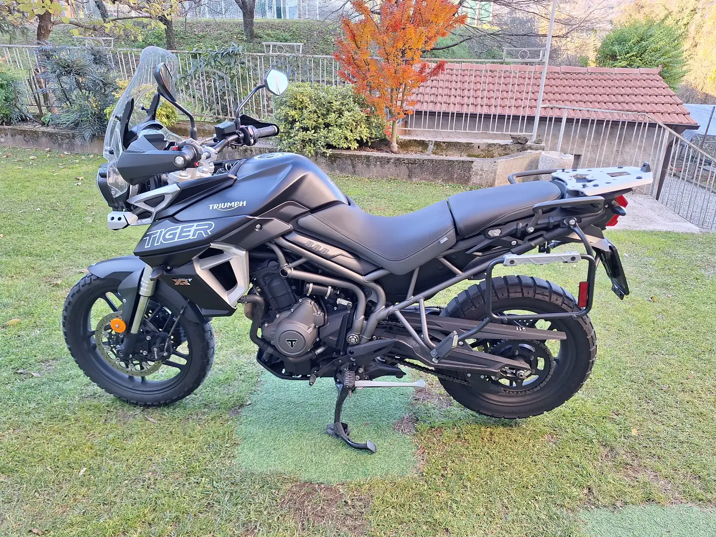 Triumph Tiger 800 XR 800 Noir - 2