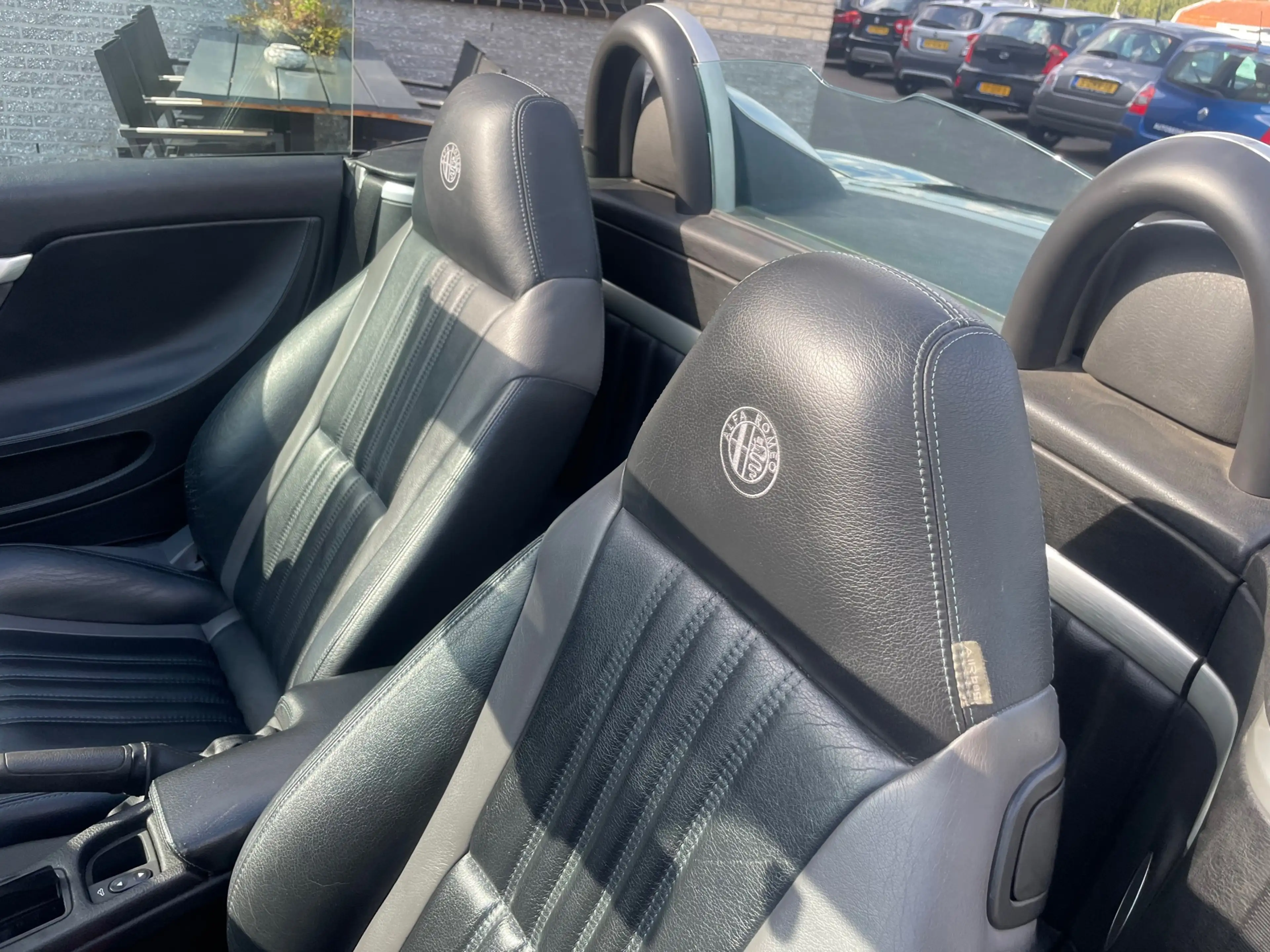 Alfa Romeo Spider 2.2 JTS Exclusive- bluetooth-nav — photo 12