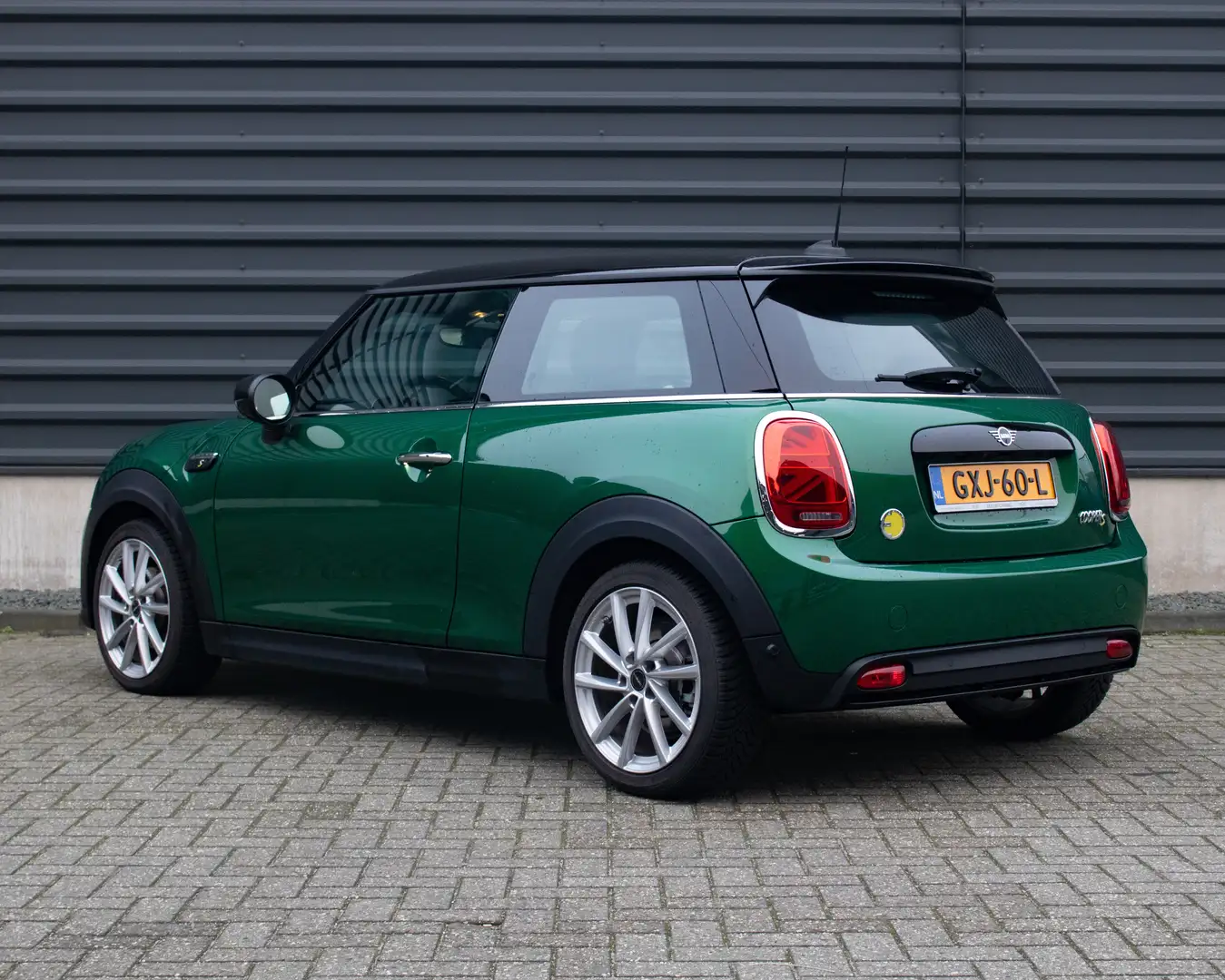 MINI Cooper SE Cooper SE Classic | Garantie 11-2026 Groen - 2