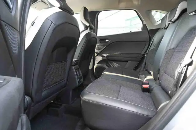 Renault Captur view 11