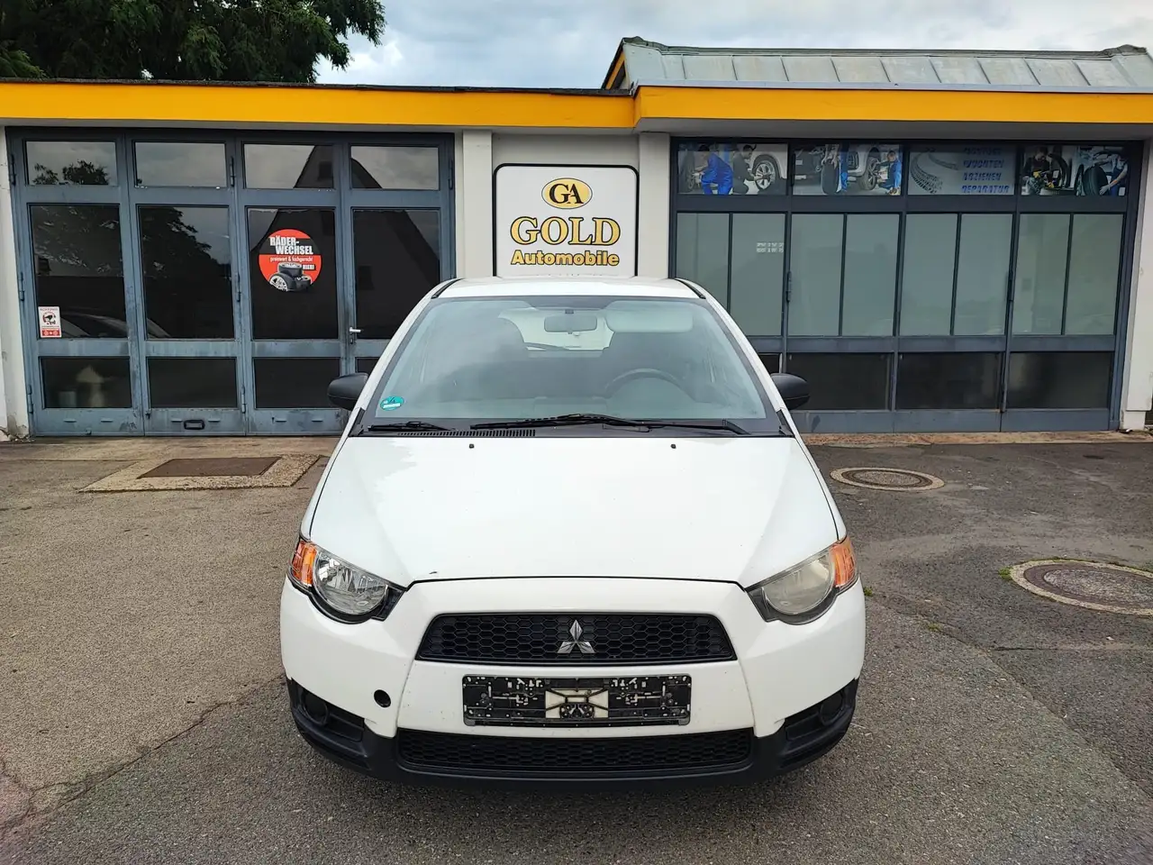 Mitsubishi Colt