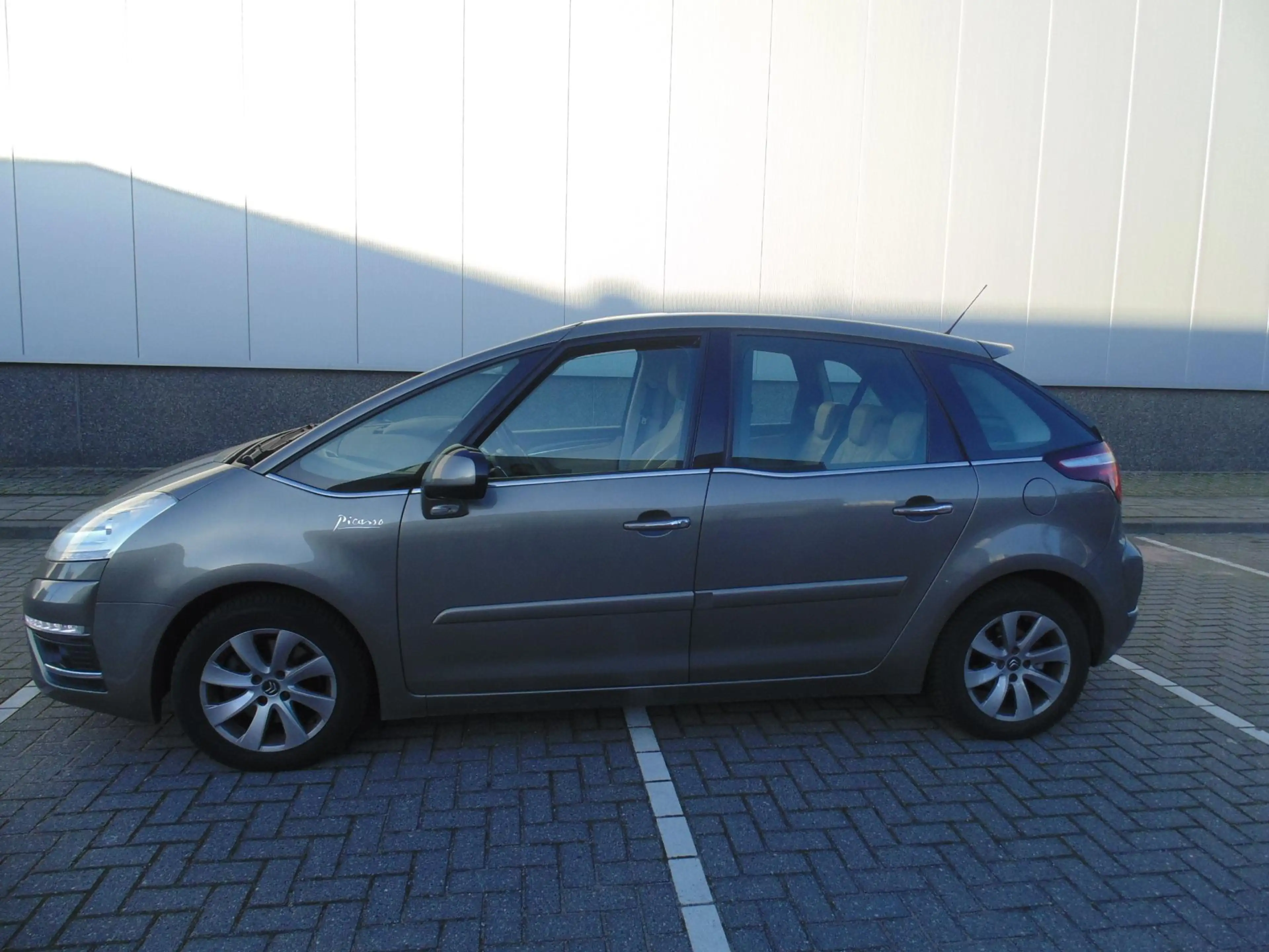 Citroen C4 Picasso 1.6 THP Selection EGS AUTOMAAT KM 103000 NAP — photo 3