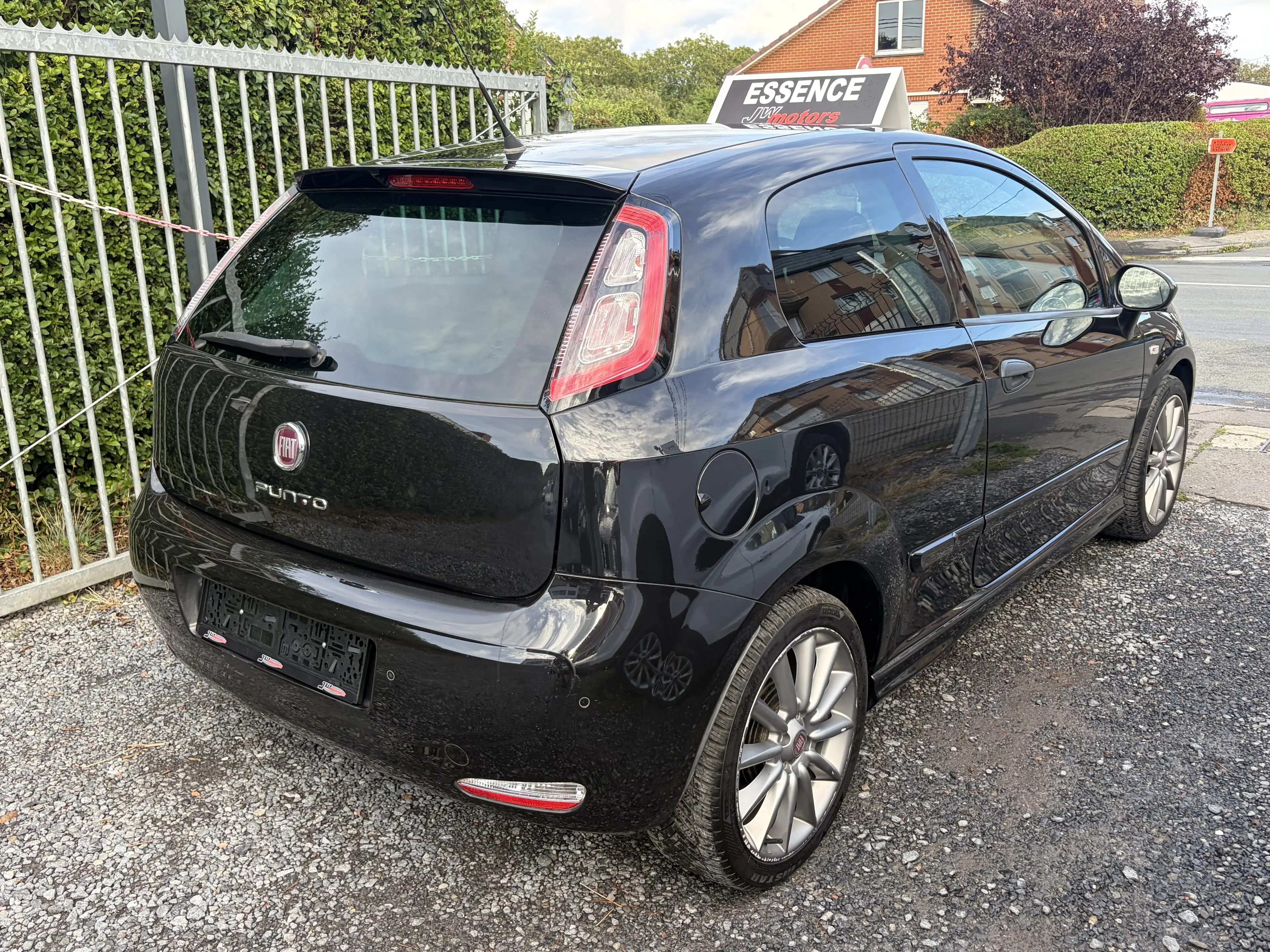 Fiat Punto Punto 1.2i SportlineEuro6b**AIRCO/JA17/PDC**1erPro — photo 4