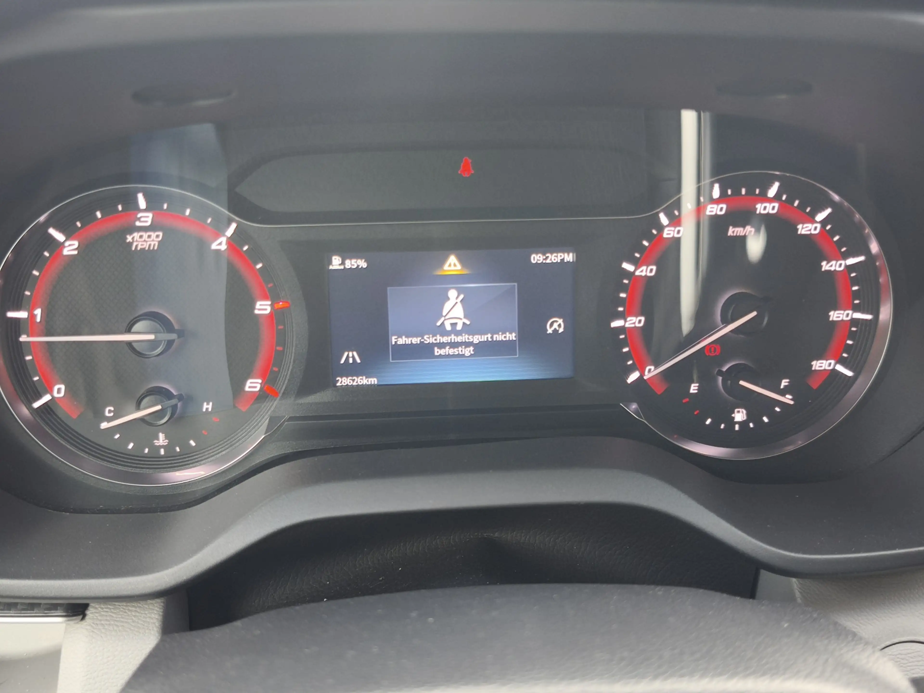 Maxus Deliver 9 Deliver 9 2.0 Transporter FWD LUXURY — photo 9