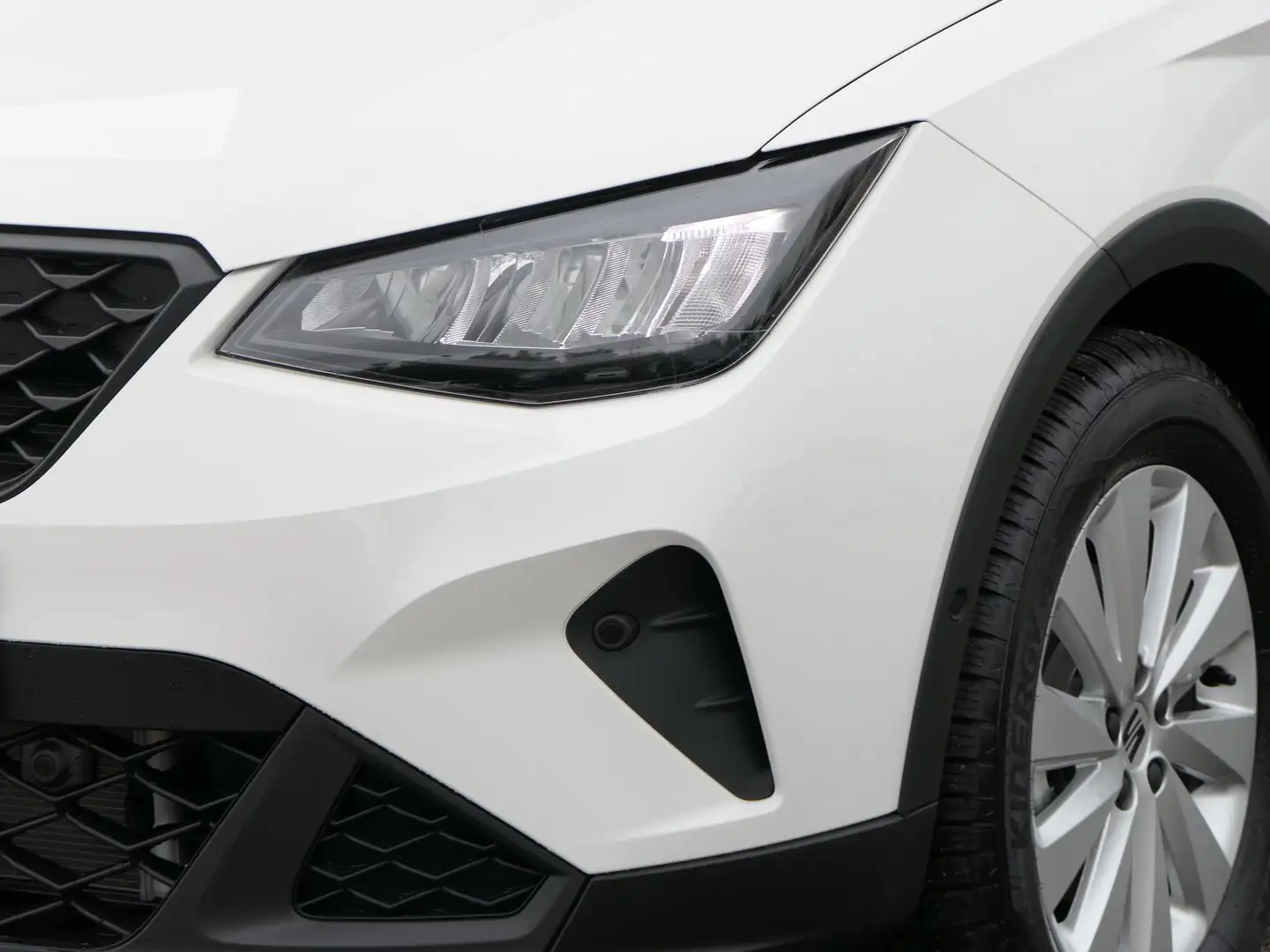 SEAT Arona Style Edition 1.0 TSI DSG Weiß - 2