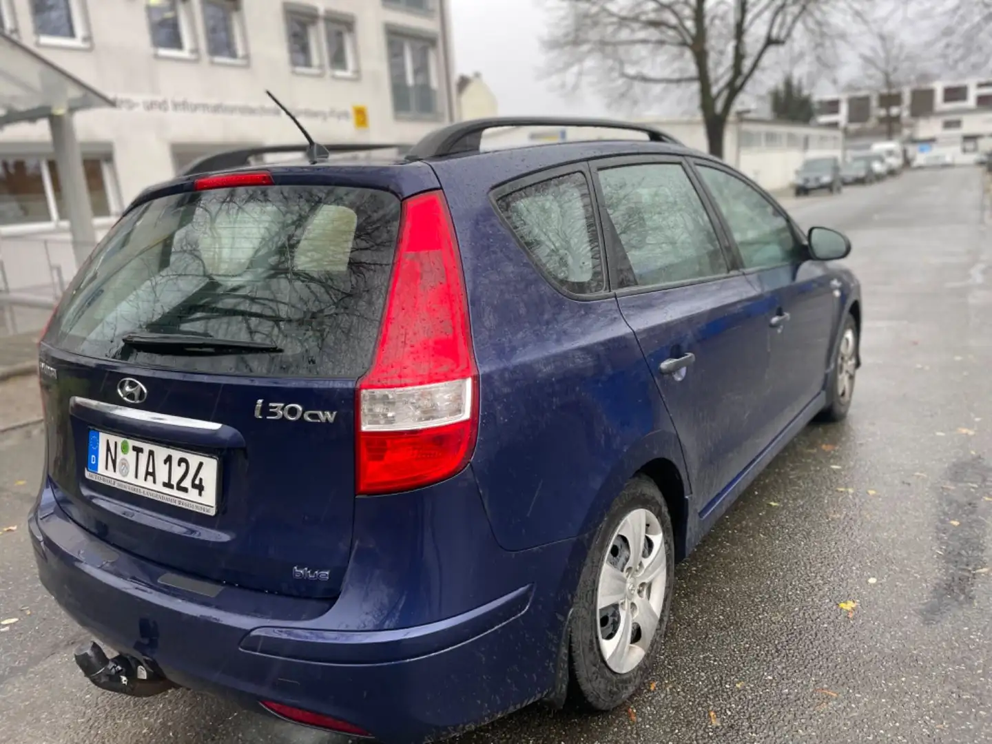 Hyundai i30 CW 1.4 LPG Classic Blau - 2