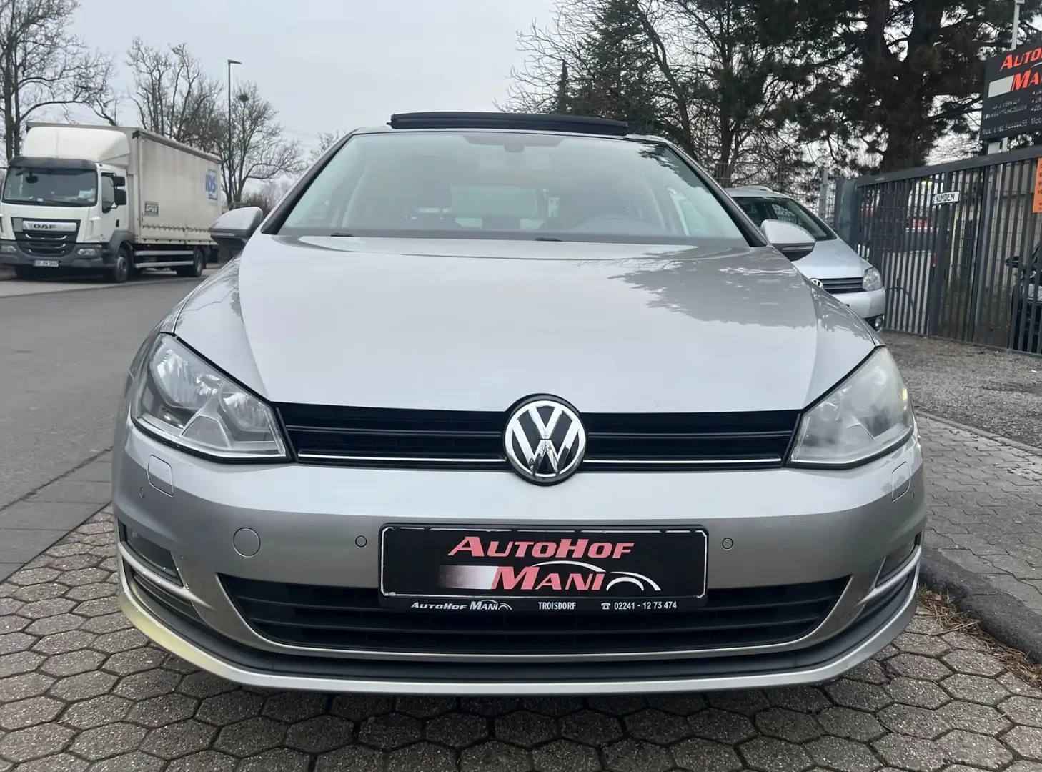 Volkswagen Golf VII Lim. Cup BMT/Panorama/TÜV Neu Silber - 2