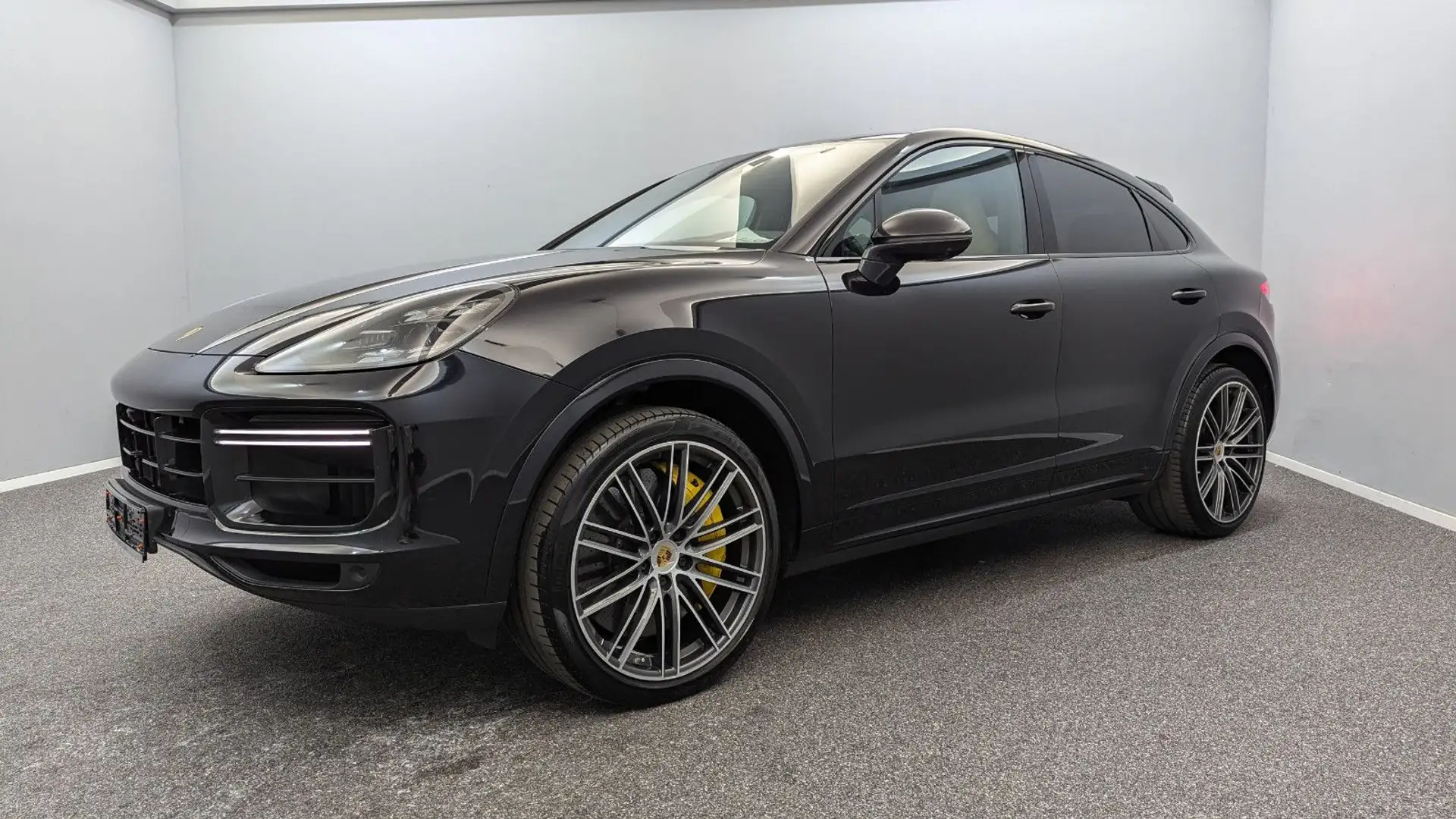 Porsche Cayenne Coupe Turbo*22Z*PCCB*PDCC*PANO*VOLL+TOP Schwarz - 1