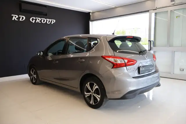 Nissan Pulsar view 7