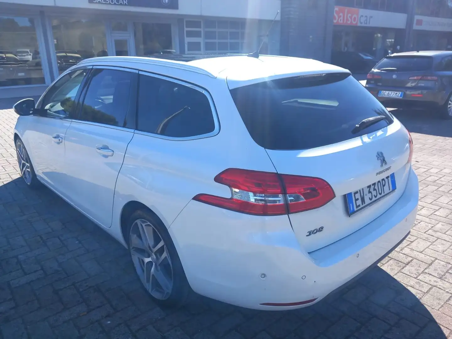 Peugeot 308 SW 1.6 e-hdi 8v Allure pack SUPER FULL Blanc - 2