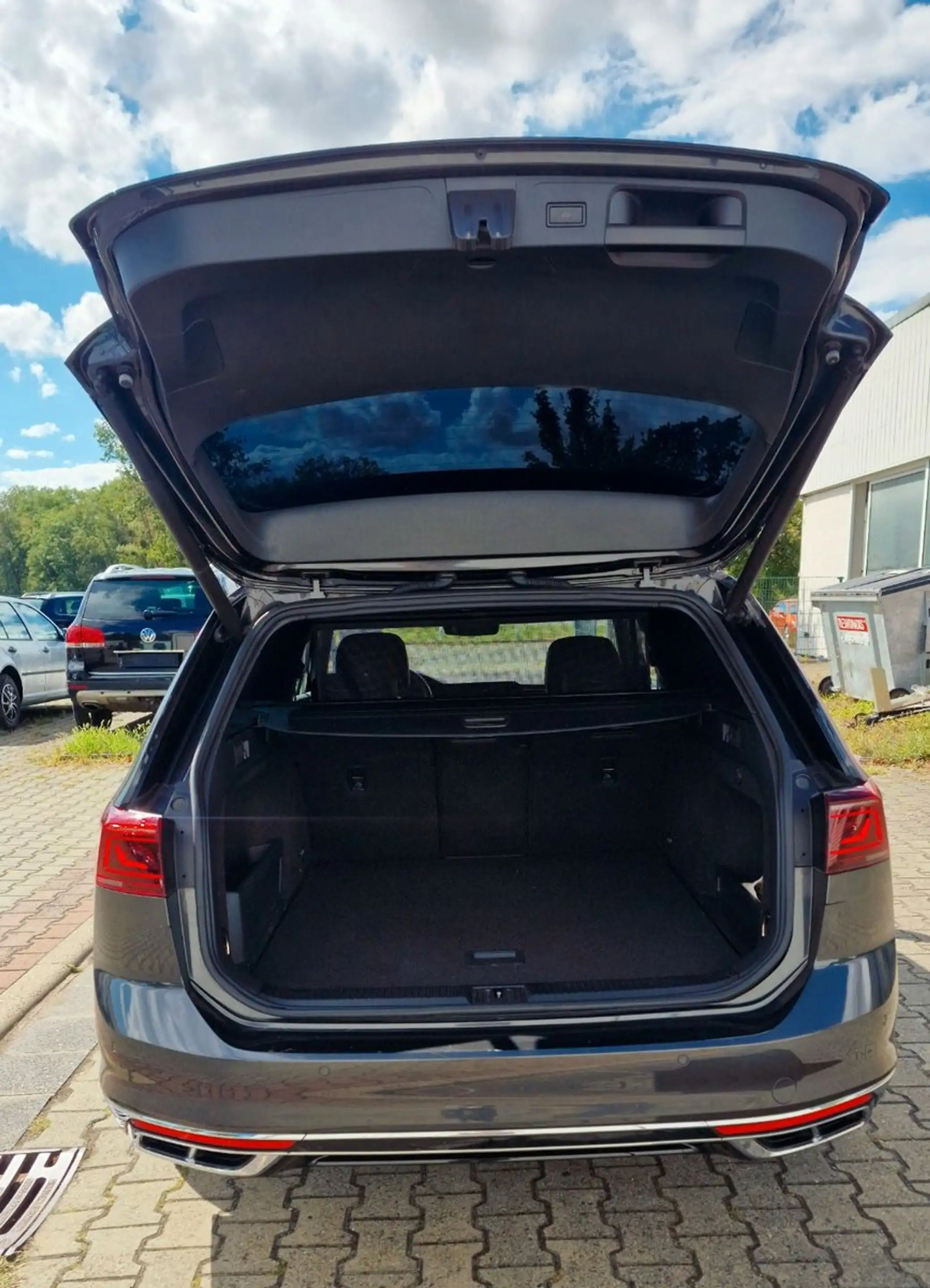 Volkswagen Passat Variant Passat Elegance R Line ACC Standhzg Virt.Cockpit — photo 8