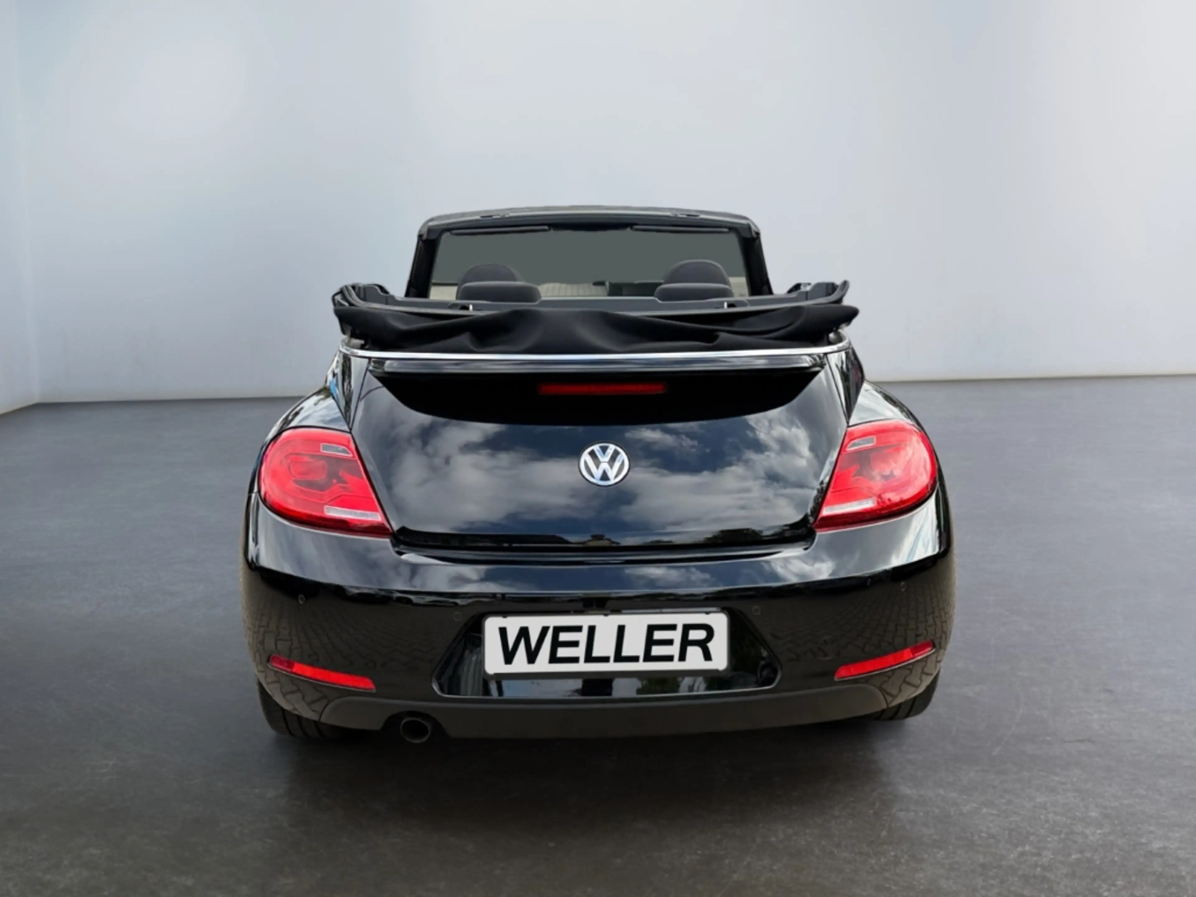 Volkswagen Beetle Cabrio 1.2 TSI BlueM *SHZ*PDC*Windschott* — photo 6