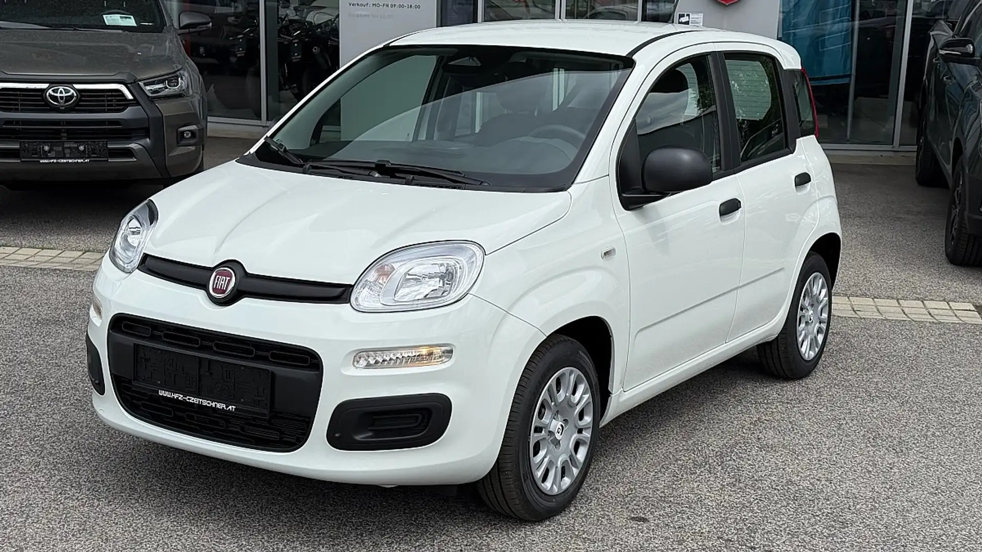 Fiat Panda 4x2 FireFly Hybrid 70 Weiß - 1