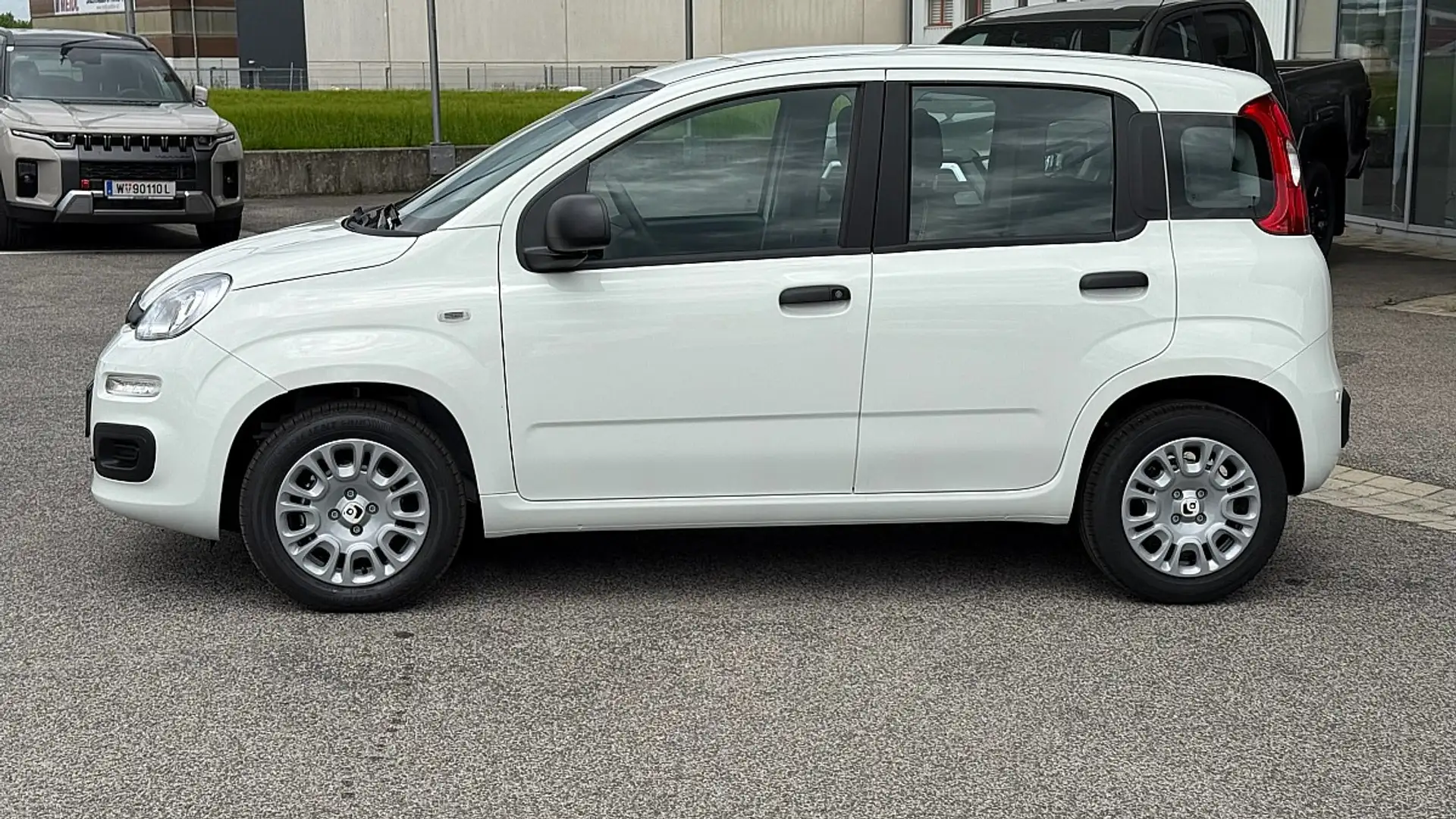 Fiat Panda 4x2 FireFly Hybrid 70 Weiß - 2