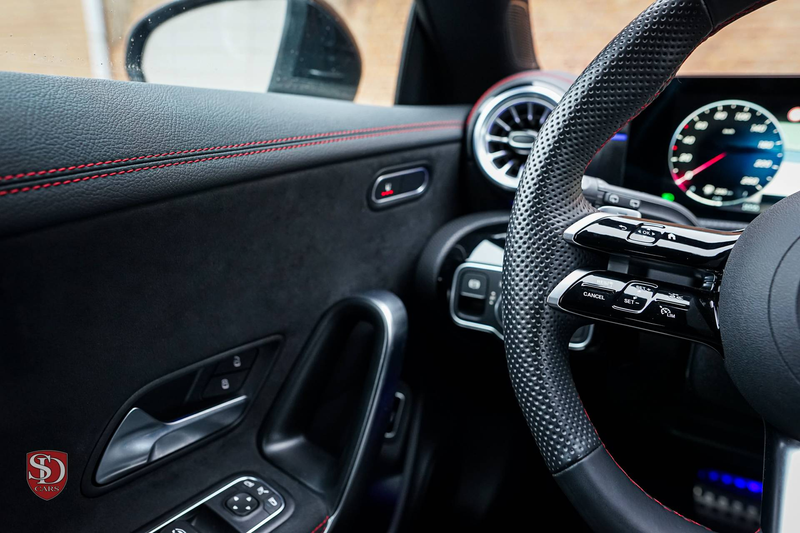 Mercedes-Benz CLA 180 AMG Line *Face lift*14.500km* — photo 6