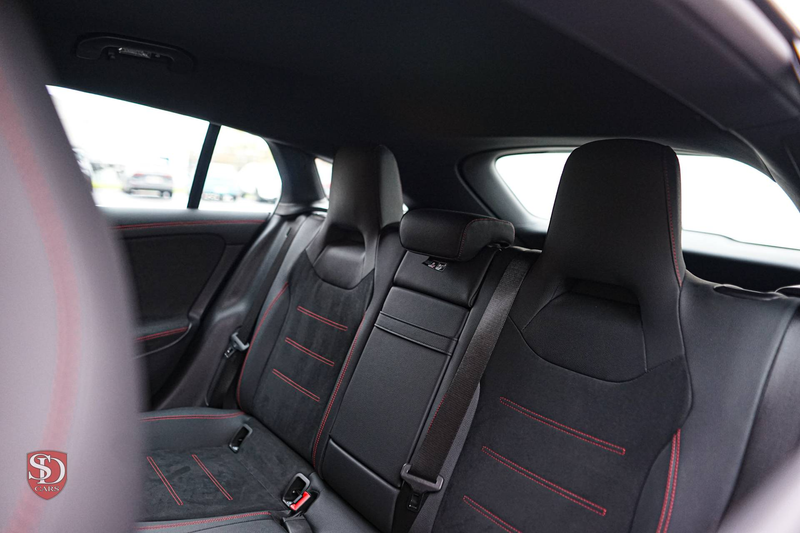 Mercedes-Benz CLA 180 AMG Line *Face lift*14.500km* — photo 15