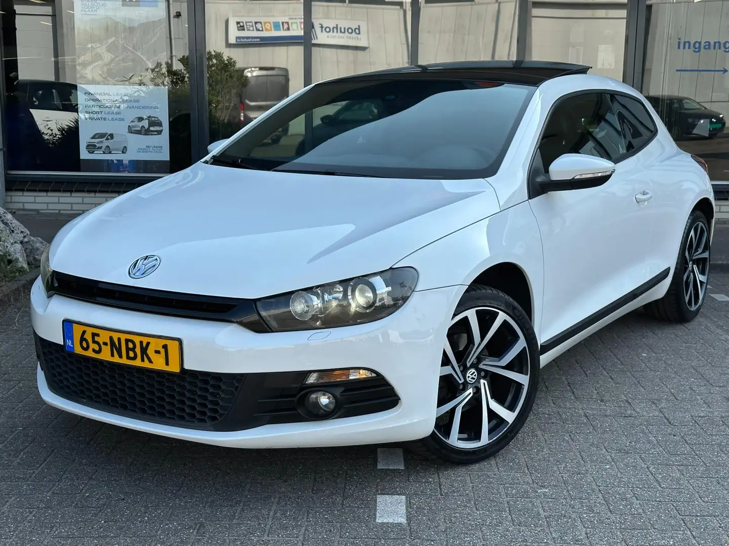 Volkswagen Scirocco 1.4 TSI Highline Plus / PANO Blanc - 1