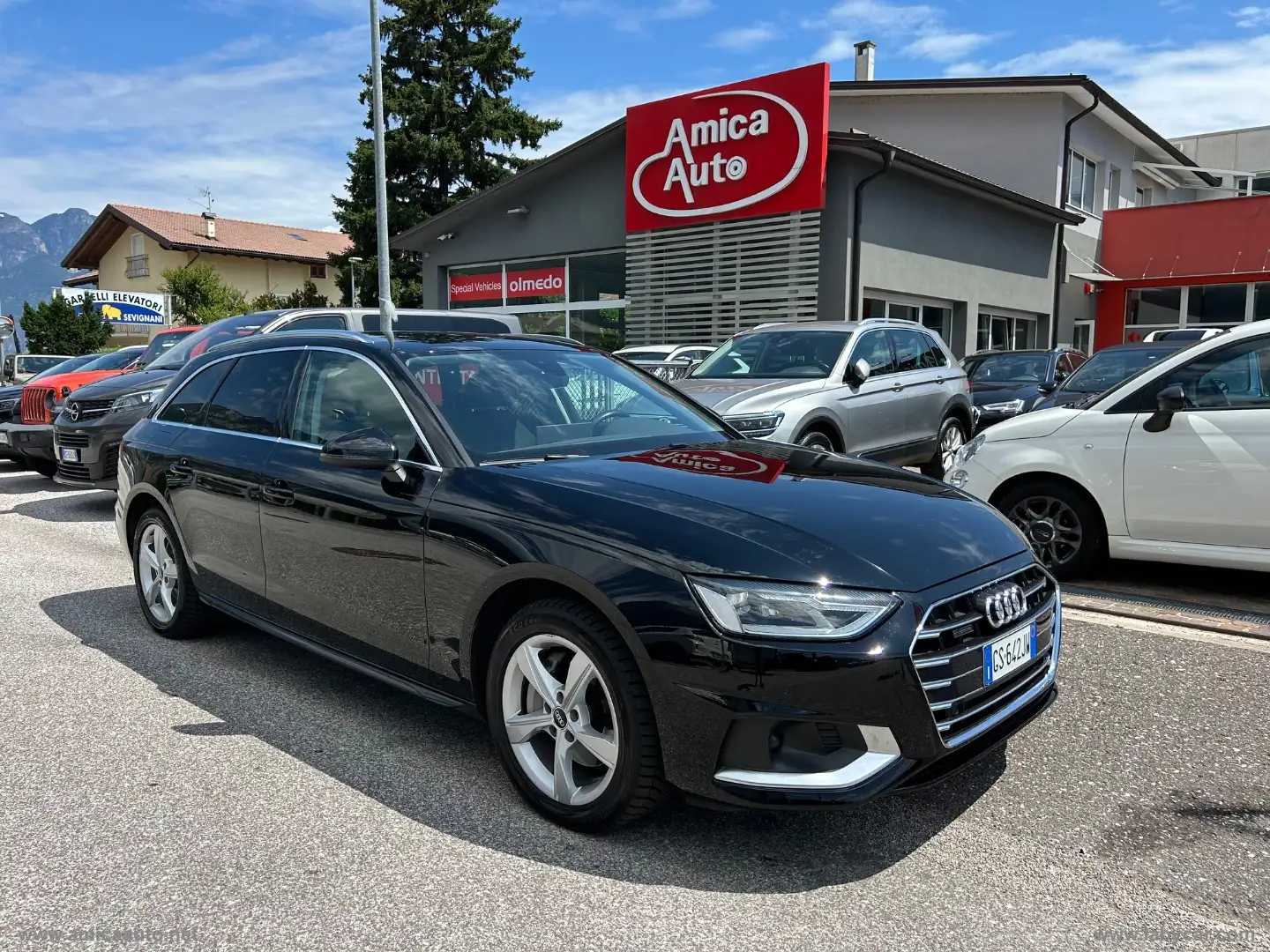 Audi A4 Avant 40 TDI quattro S tr. Bus. Adv. Nero - 2