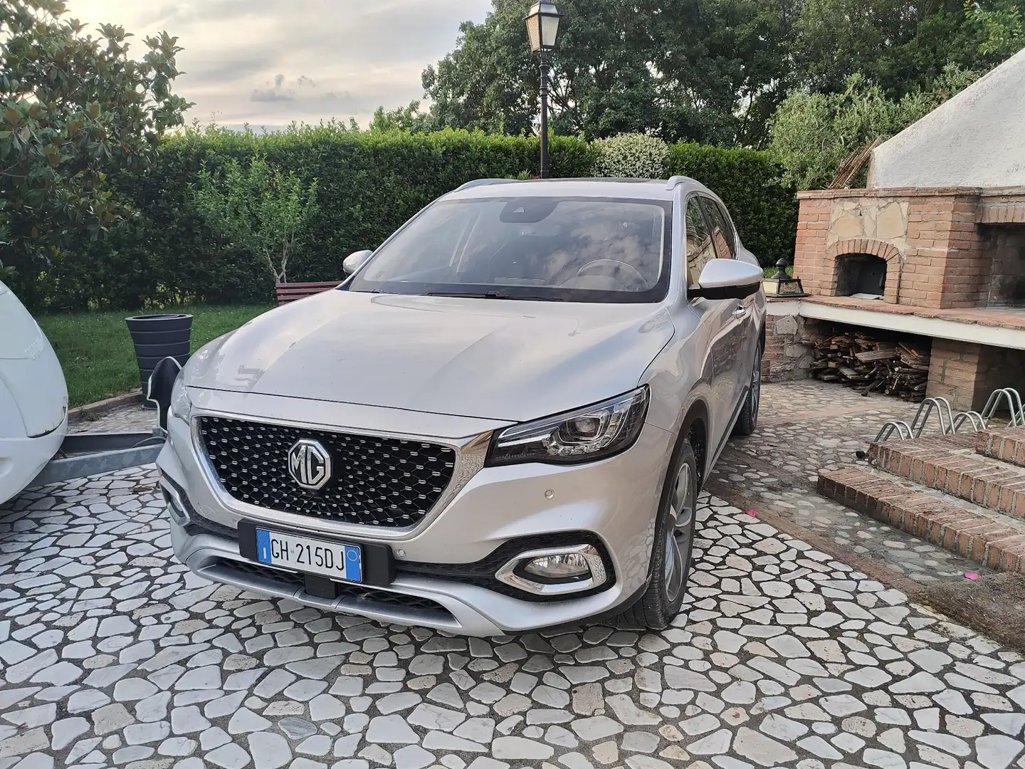 MG EHS 1.5 t-gdi phev Exclusive auto - 1