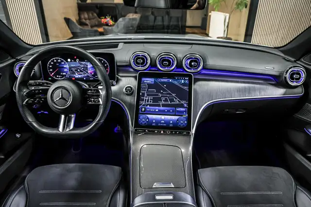 Mercedes-Benz C Class view 2