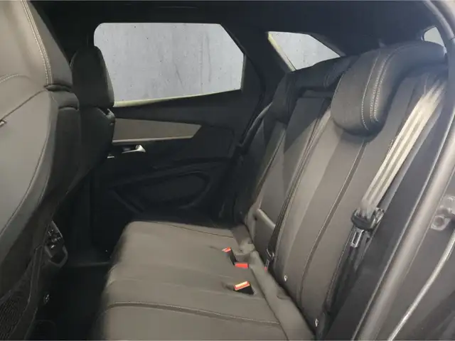 Peugeot 3008 view 8
