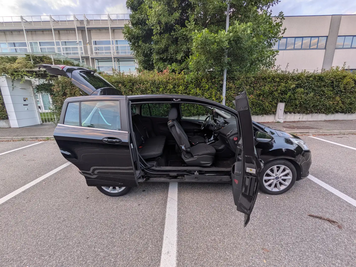 Ford B-Max B-Max 1.5 tdci Titanium 75cv E6 Nero - 2