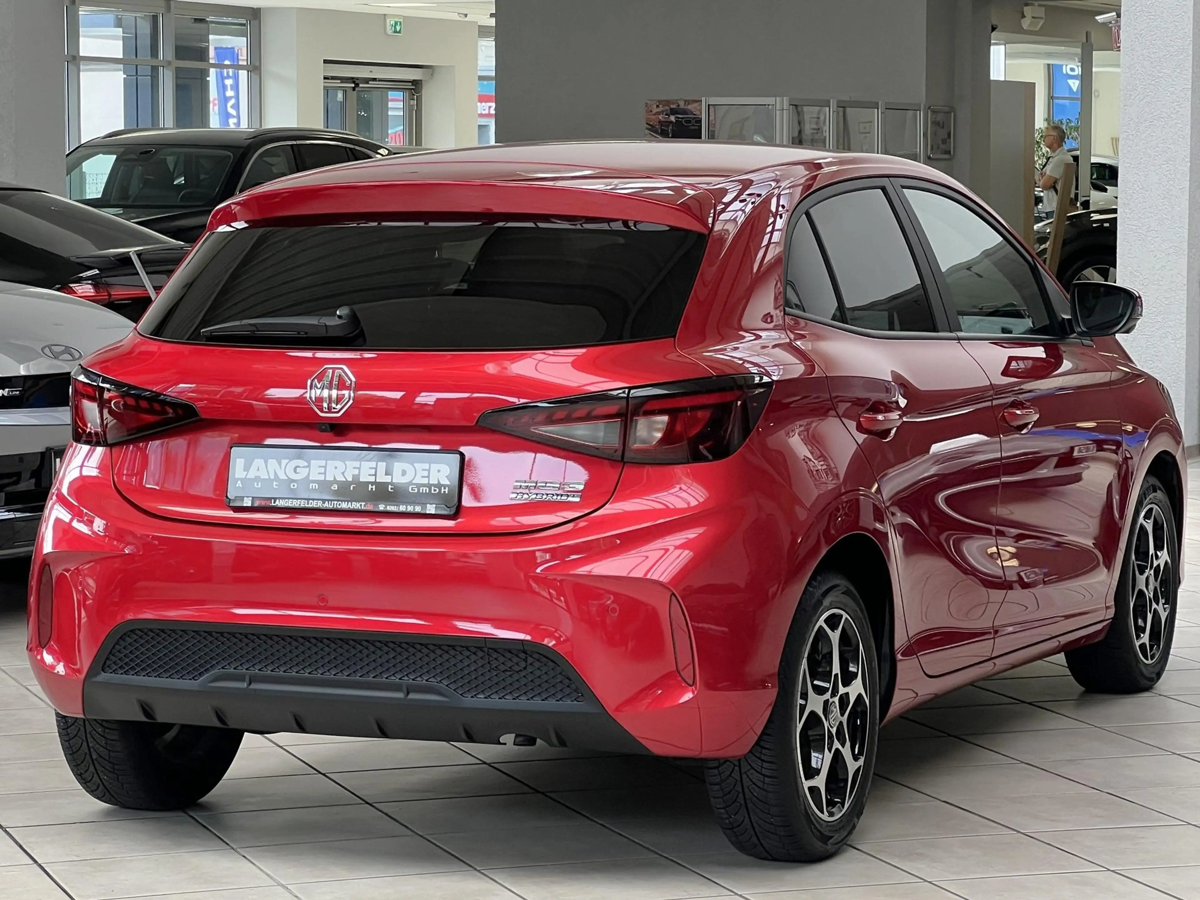 MG MG3 MG33 1,5 Hybrid Luyury/USB/AppleCarPlay/Klima — photo 3