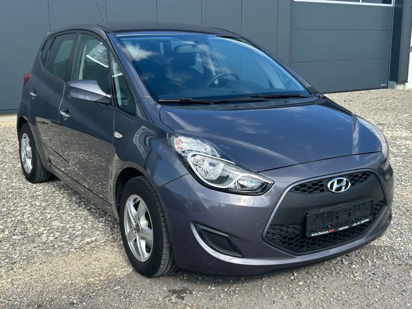 Hyundai iX20 blue Classic KLIMA AHK 8FACH Gri - 1
