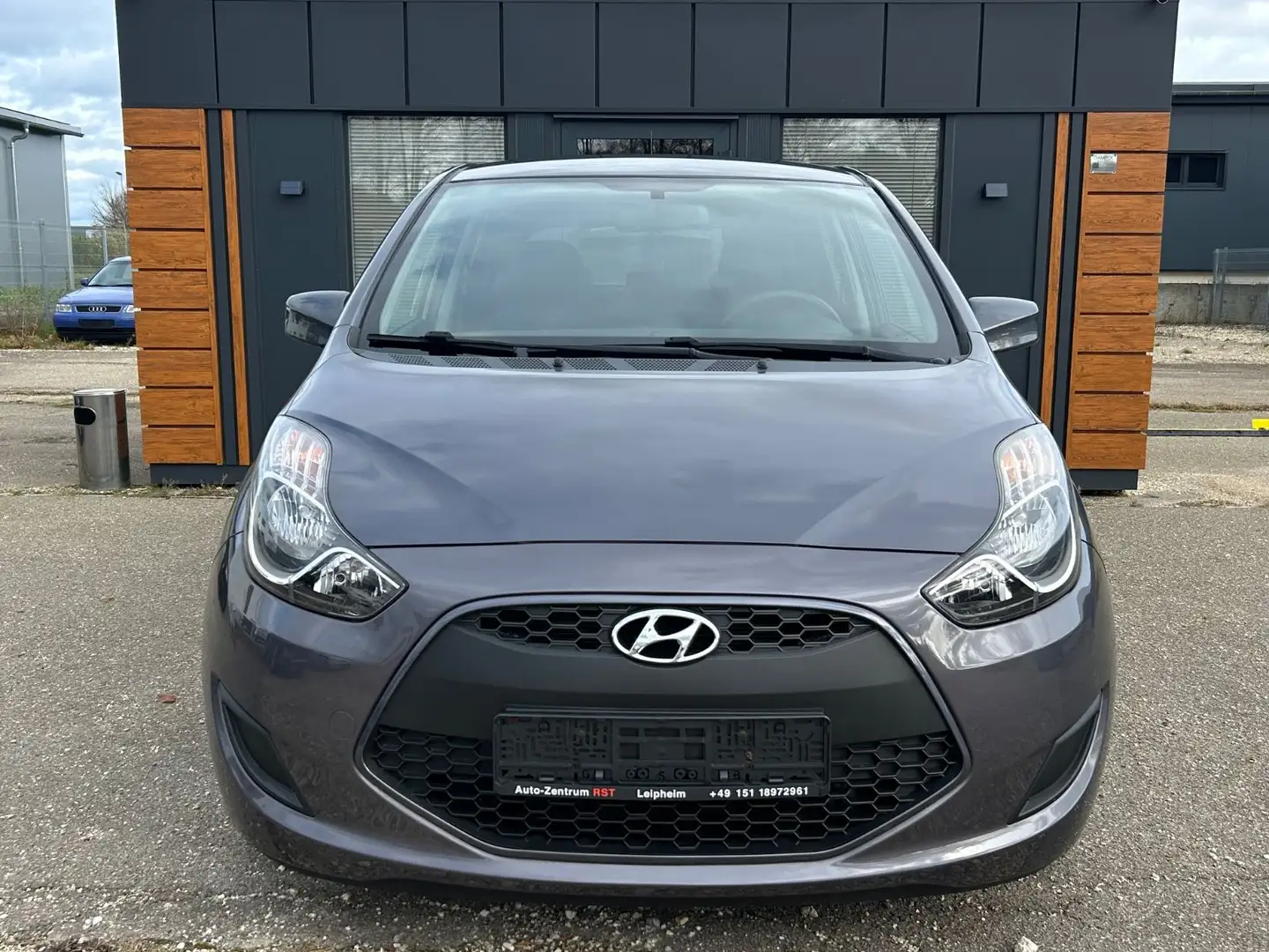 Hyundai iX20 blue Classic KLIMA AHK 8FACH Серый - 2