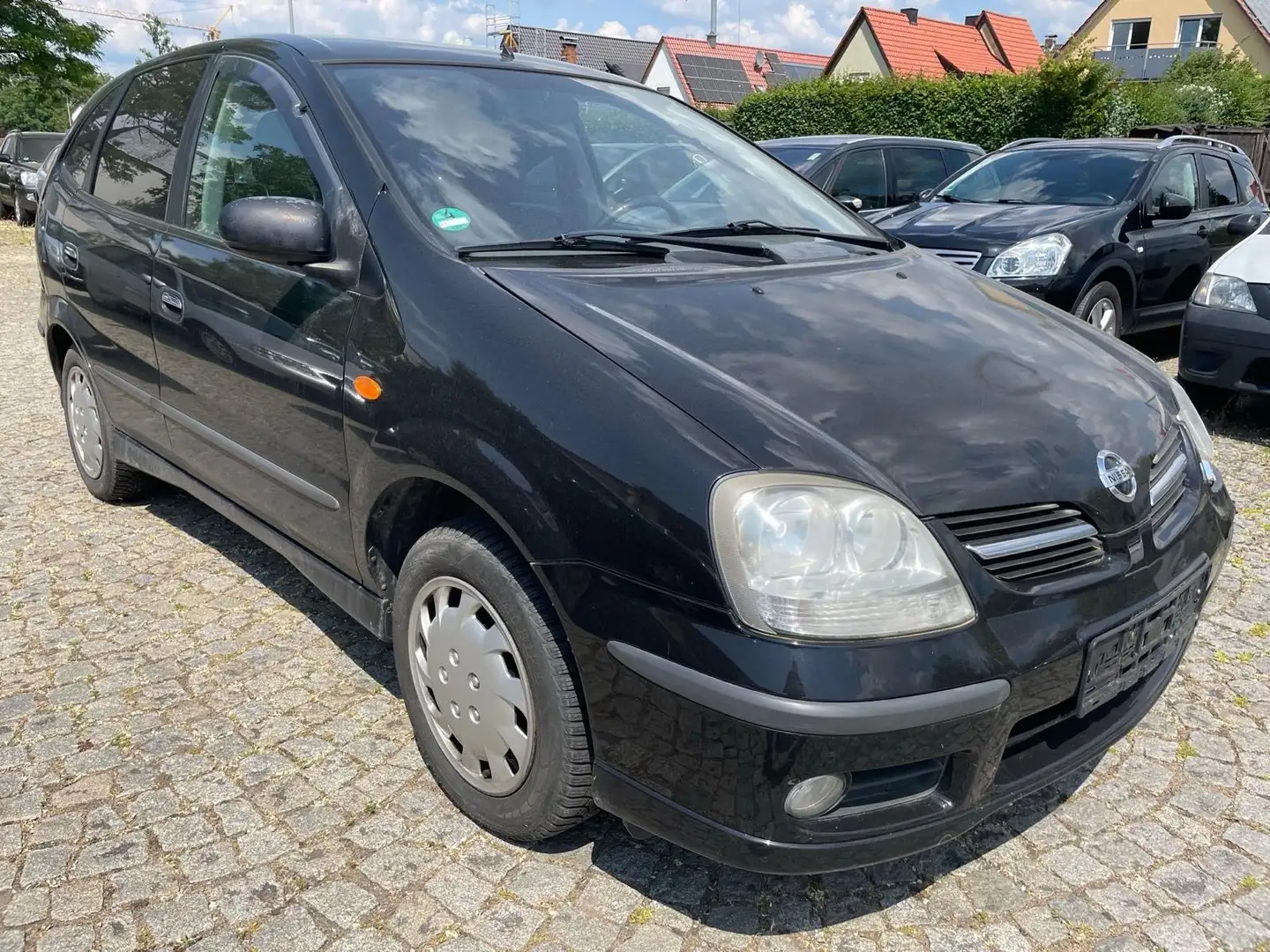 Nissan Almera Tino Acenta plus Schwarz - 2