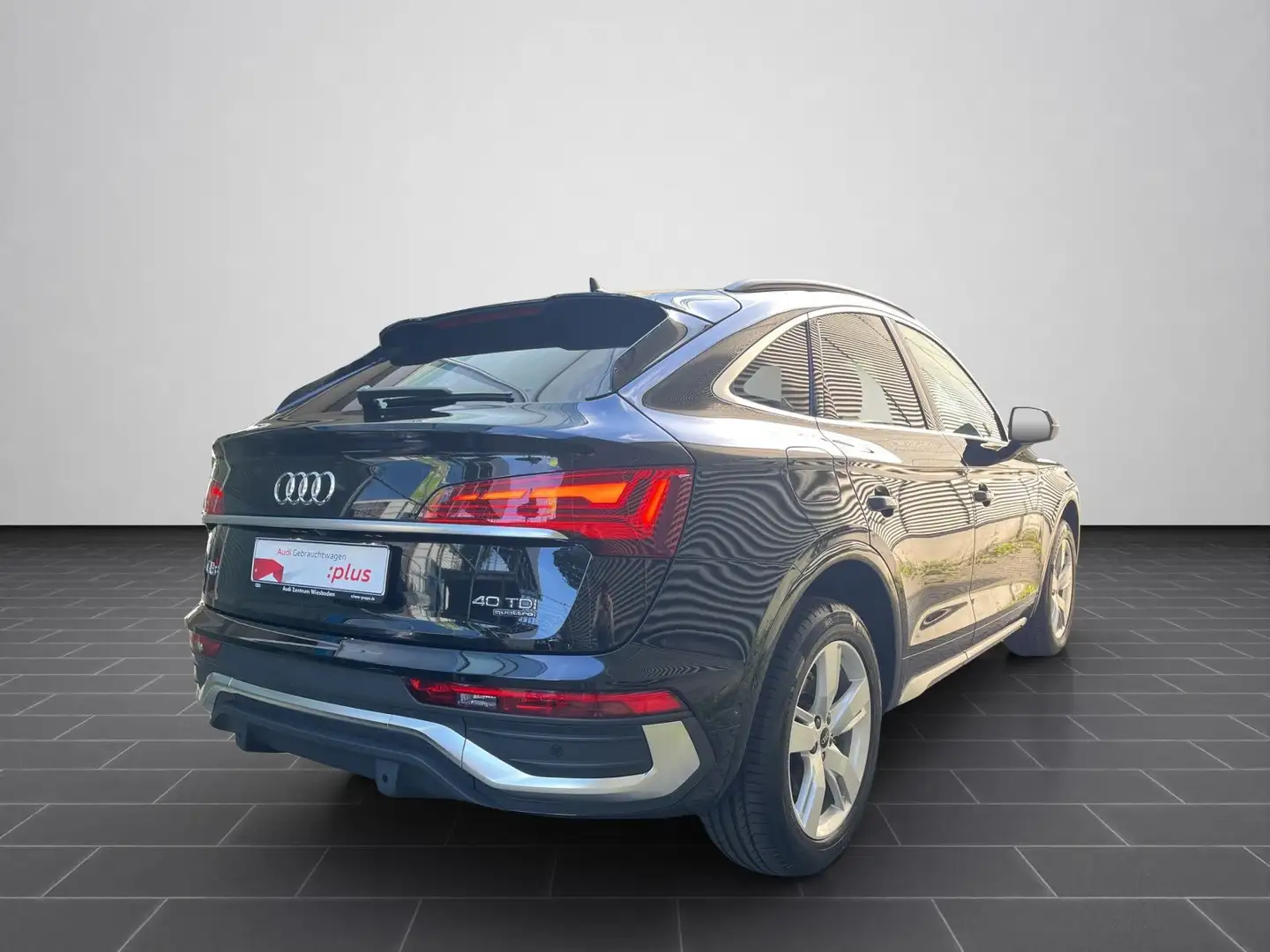 Audi Q5 S line 40 TDI quattro 150(204) kW(P Schwarz - 2