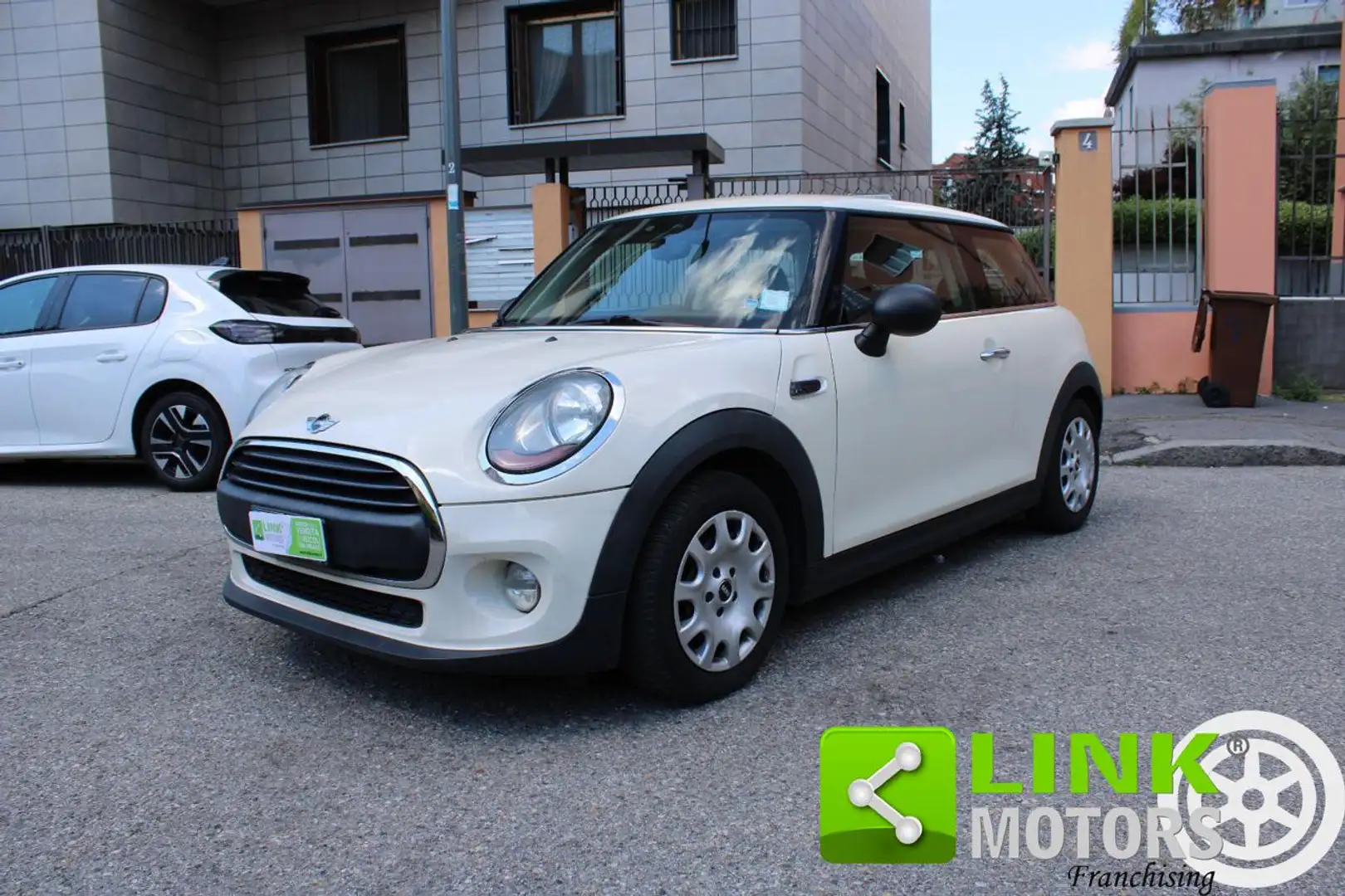 MINI One 1.2 One NEOPATENTATI Wit - 1