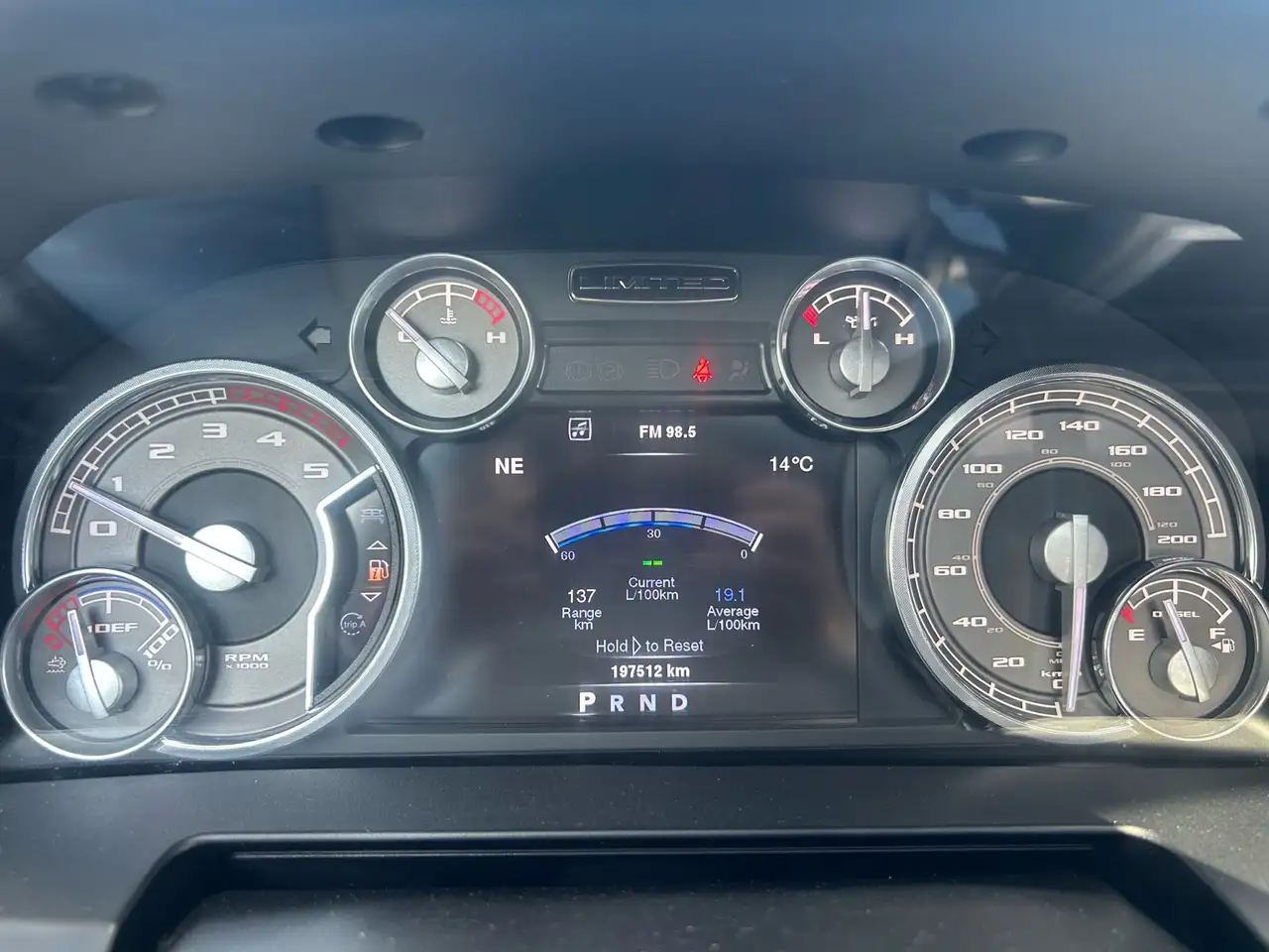 RAM 3500 снимка RAM 3500